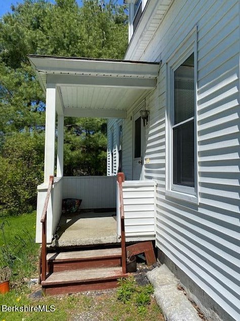 11 Burnham St #2, Clarksburg, MA 01247