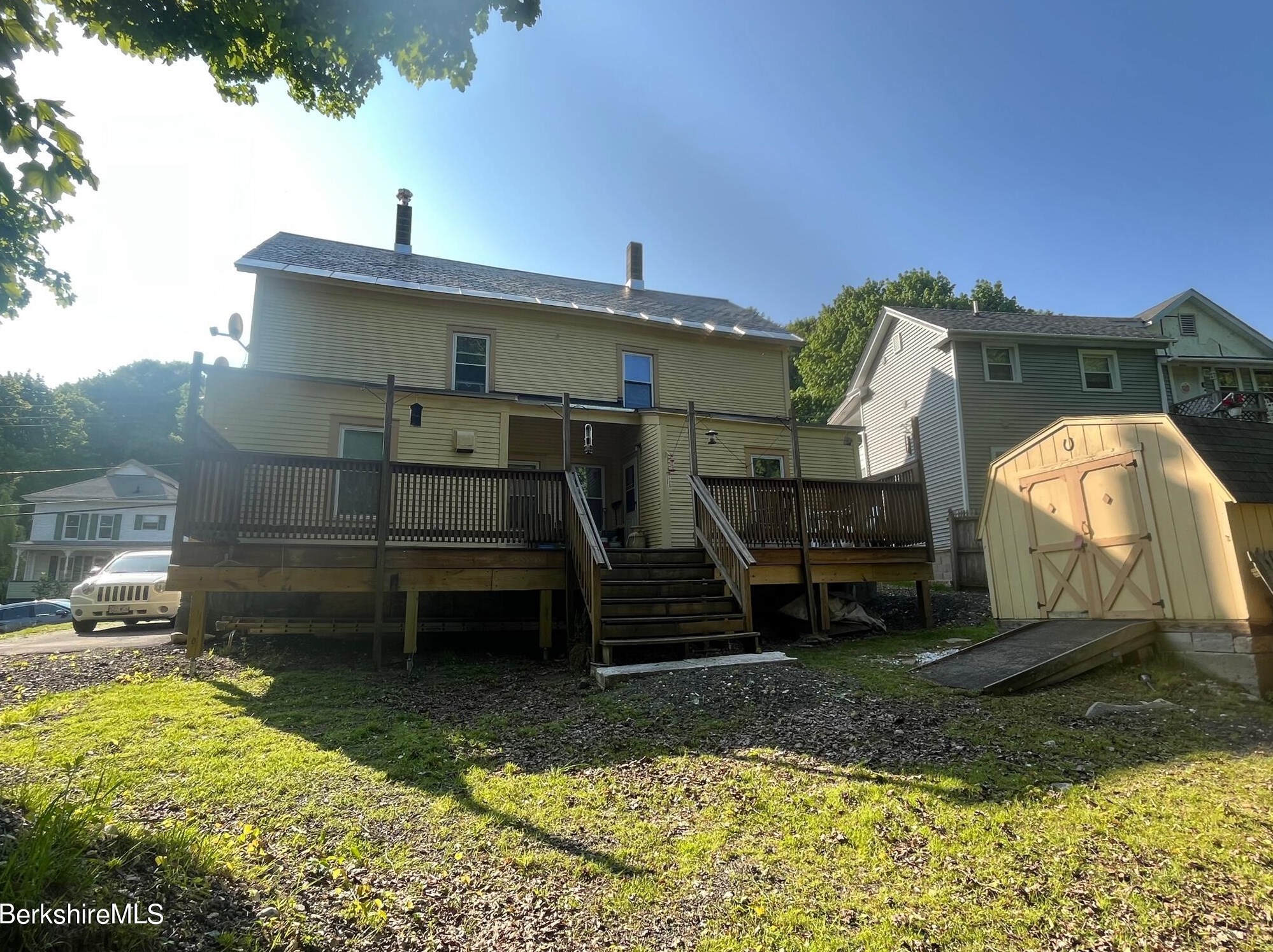 78-80 Cliff St, Clarksburg, MA 01247