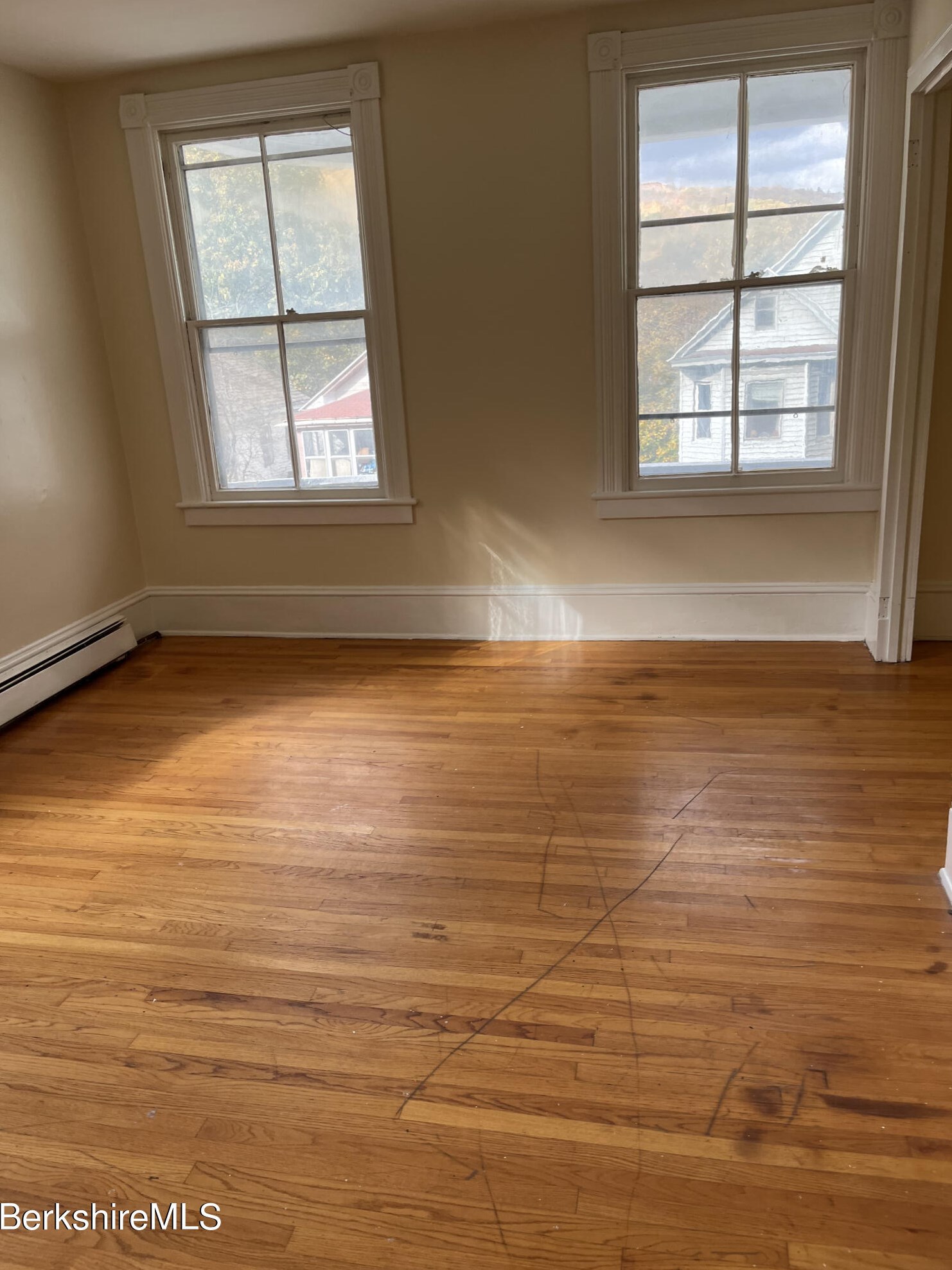 86 W Main St, Clarksburg, MA 01247