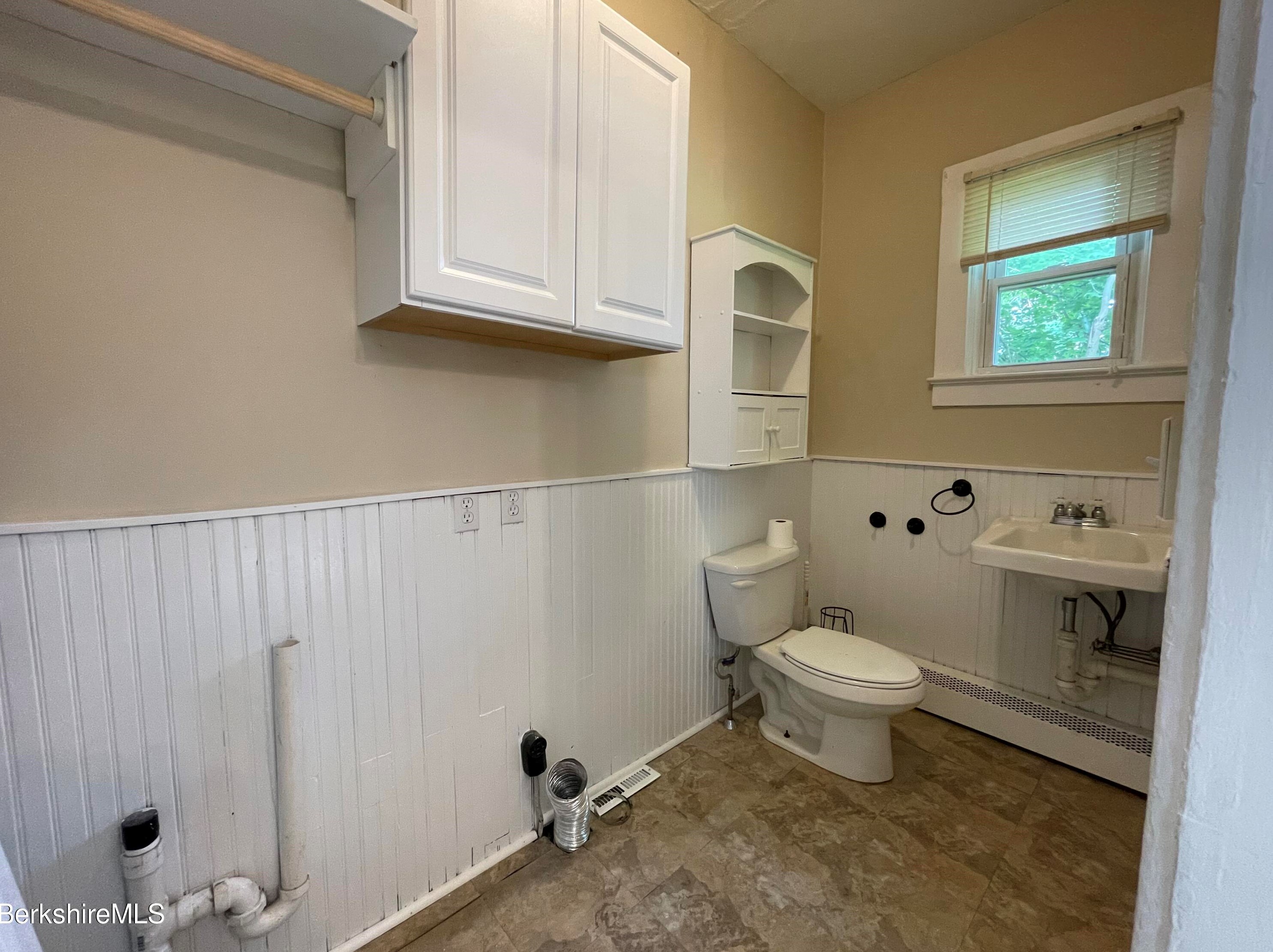 83 Franklin St, Clarksburg MA  01247-2738 exterior