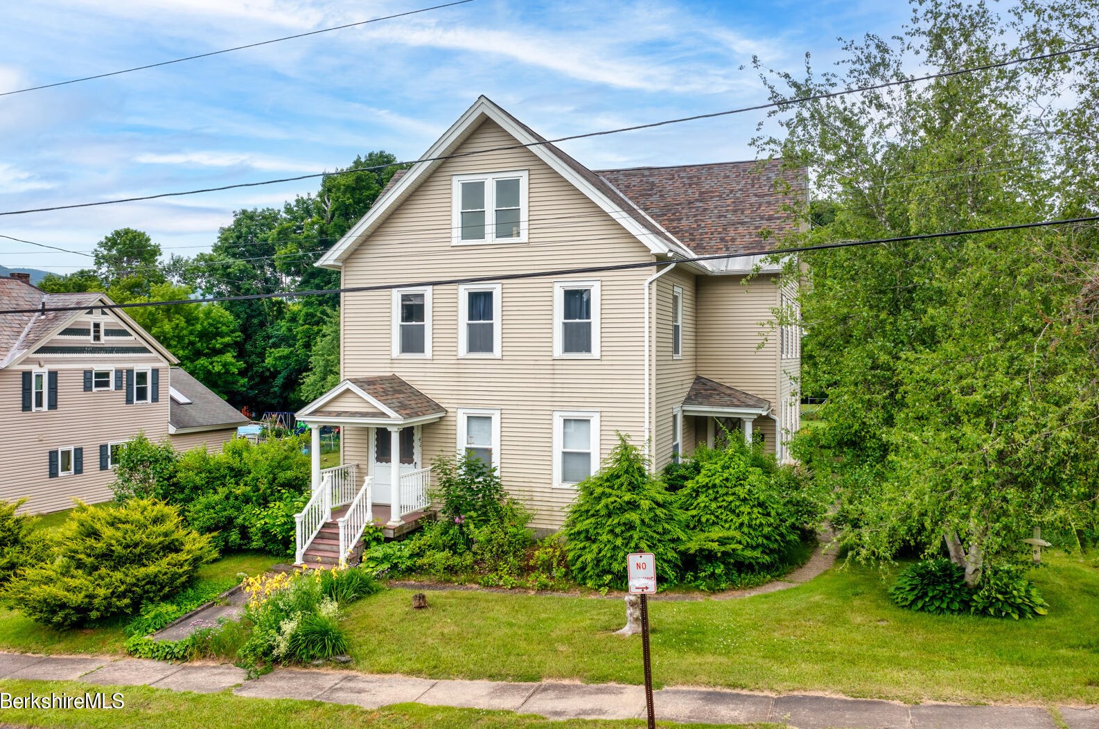 42 Burt St, Adams, MA 01220