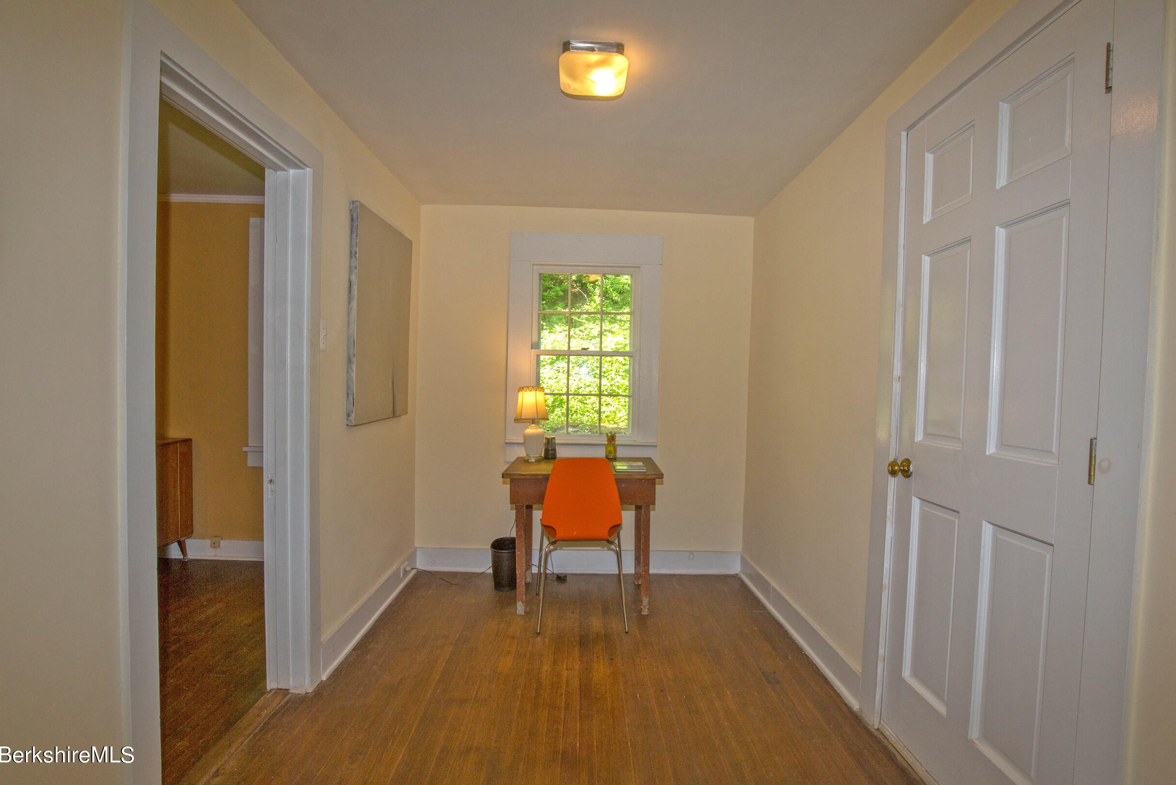 165 Monument Valley Rd, Alford MA 01230-1458 exterior