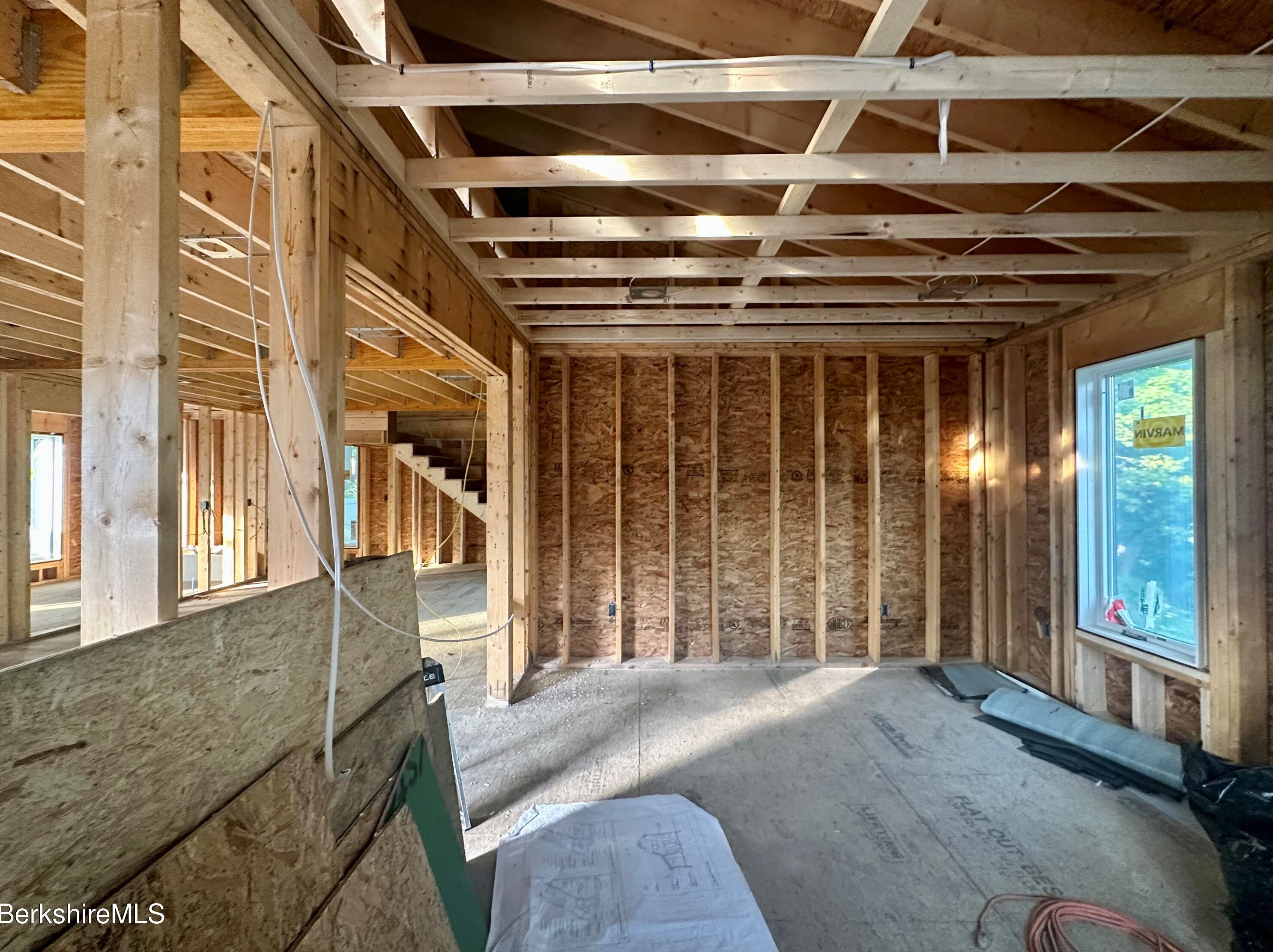 55 Revilla Ter, Pittsfield MA 01201-6426 exterior