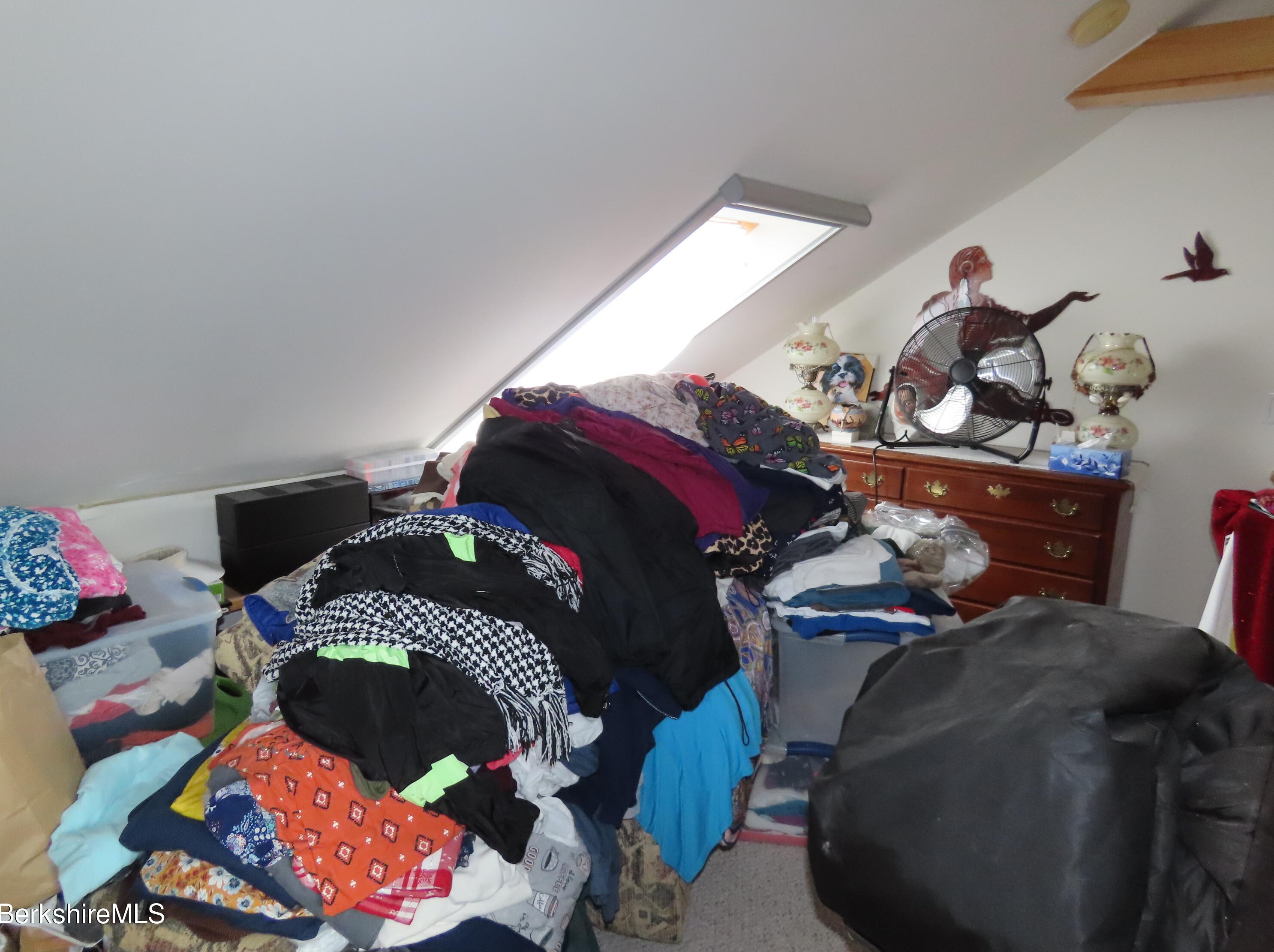 35 Taft St, Clarksburg MA 01247-3153 exterior