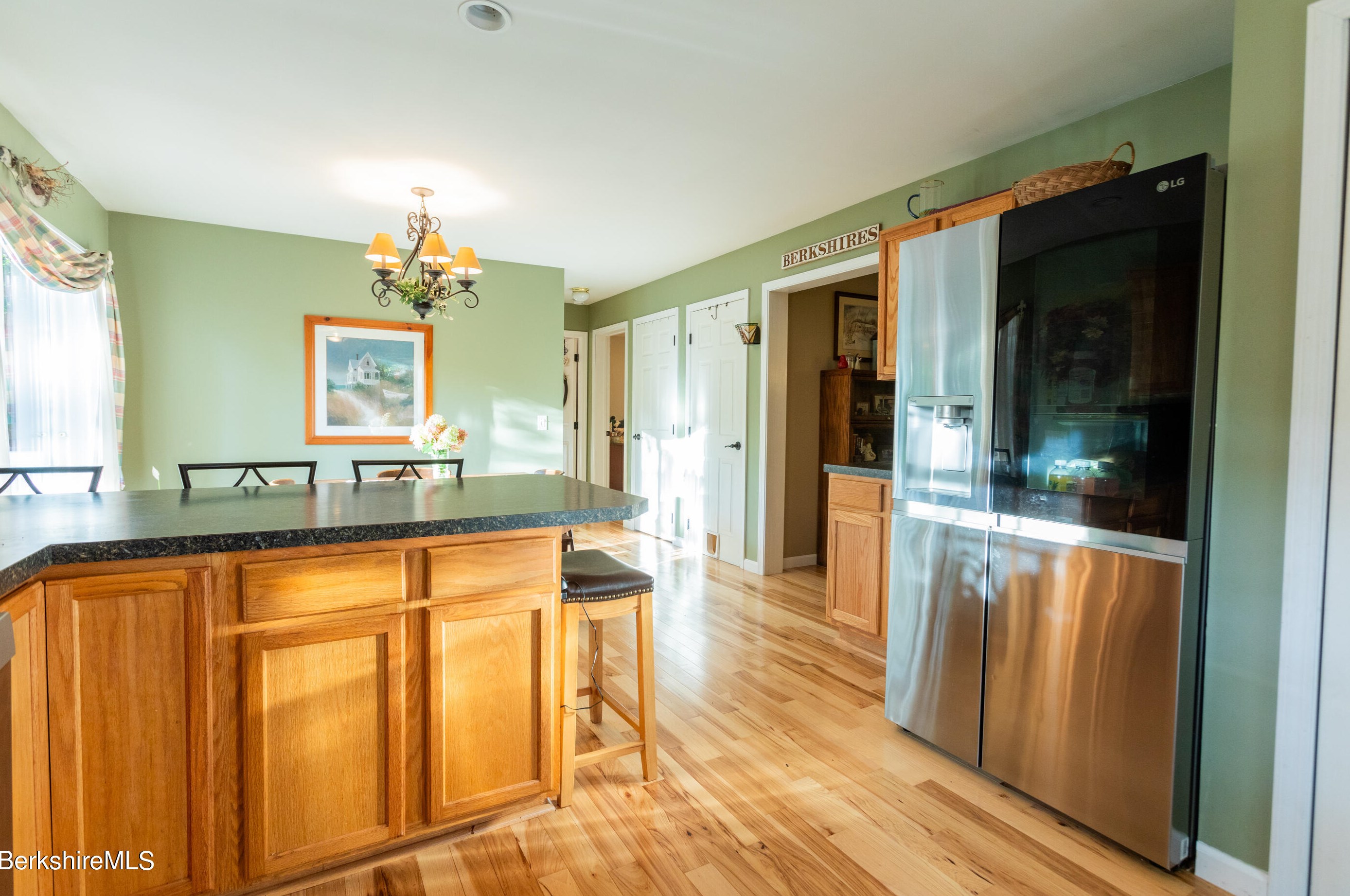 155 Scammell Ave, Pittsfield MA  01201-3435 exterior