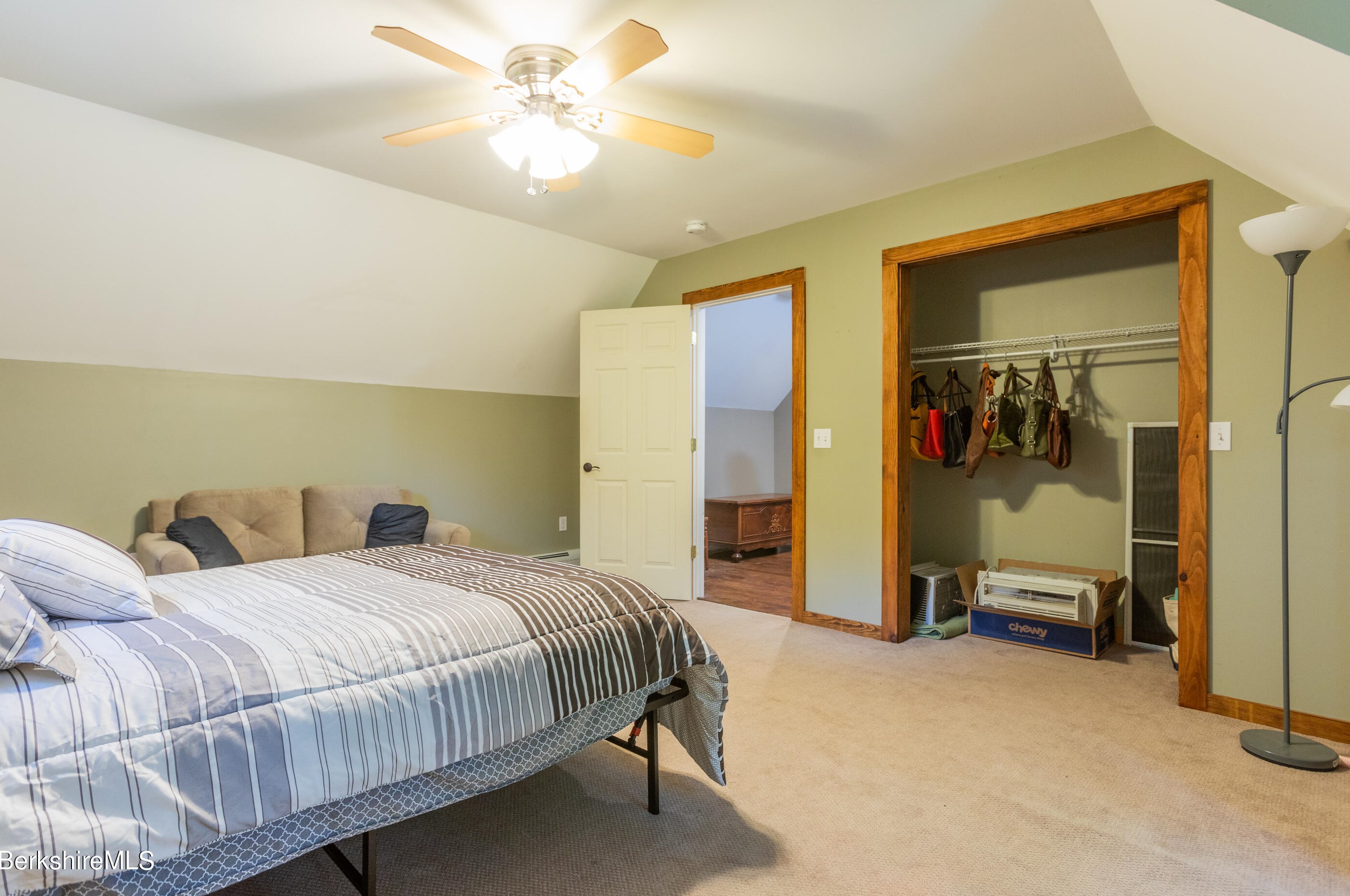 155 Scammell Ave, Pittsfield MA  01201-3435 exterior