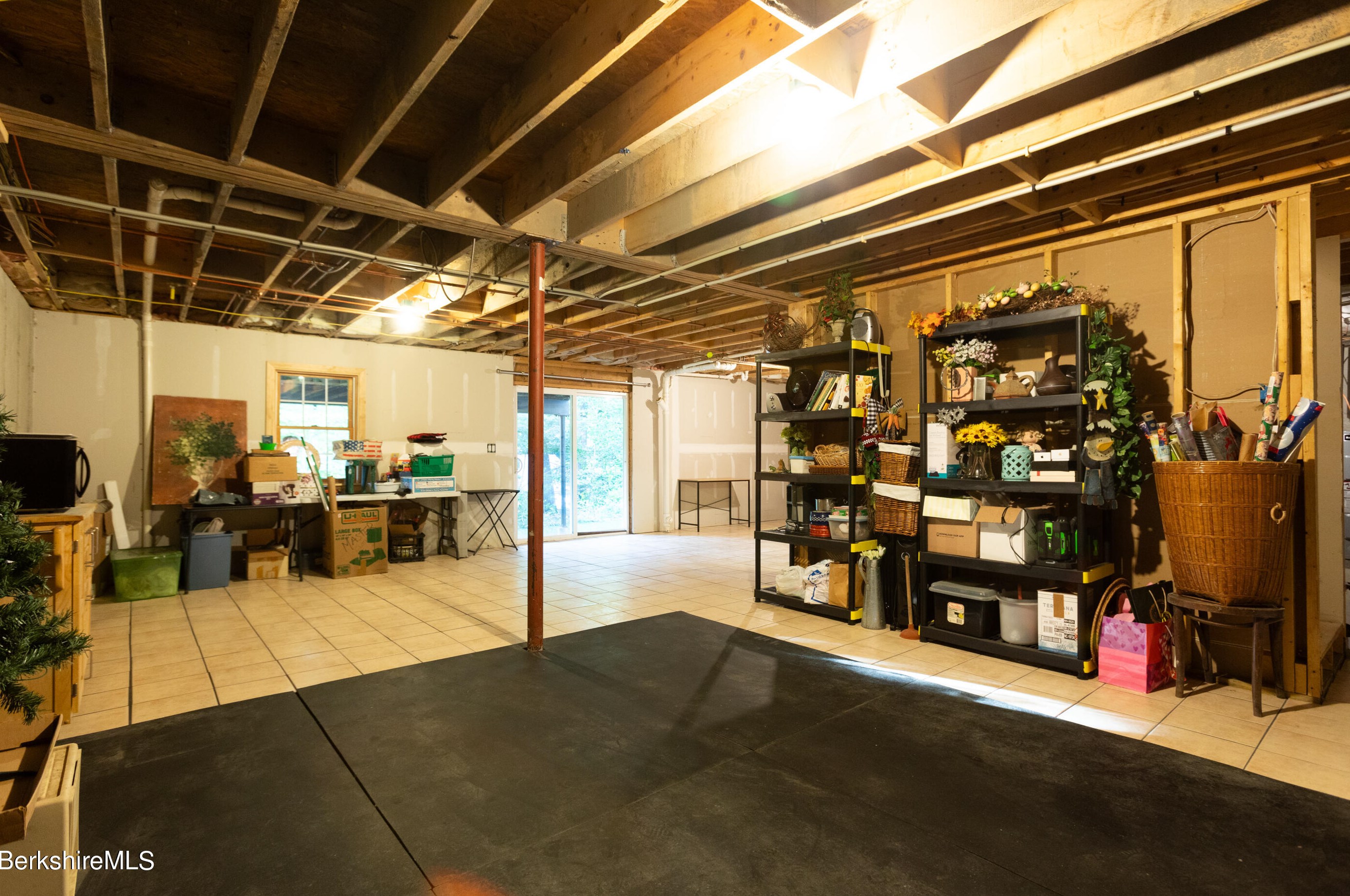 155 Scammell Ave, Pittsfield MA  01201-3435 exterior