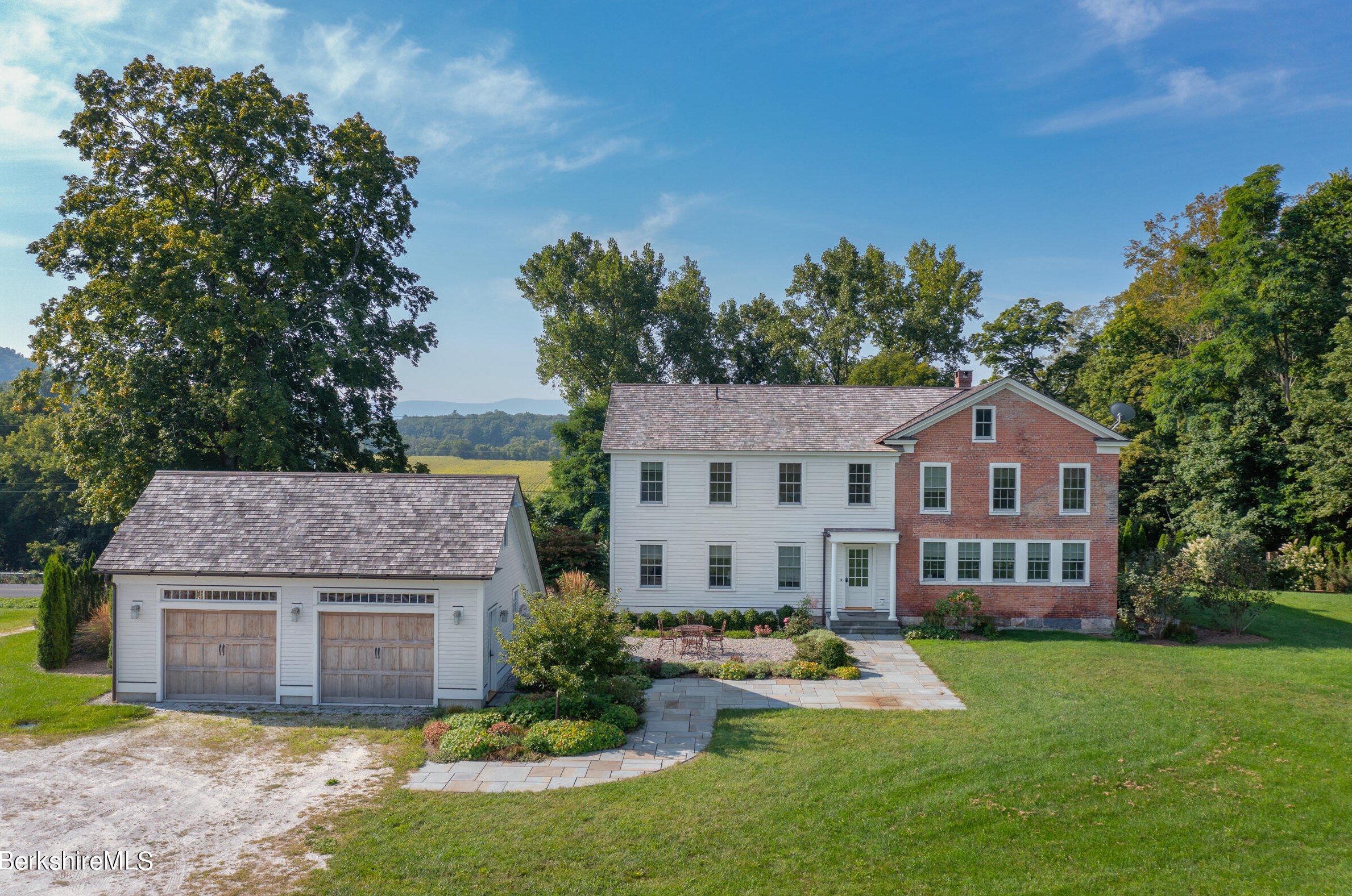 1269 Clayton Mill River Rd, Great Barrington, MA 01230 exterior