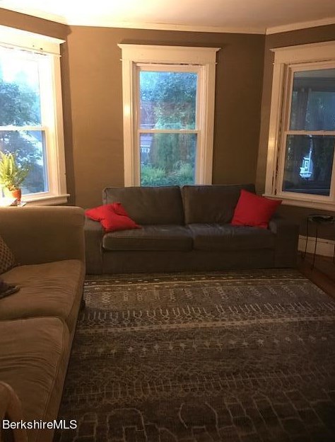 14 Marcella Ave, Pittsfield MA  01201-5611 exterior