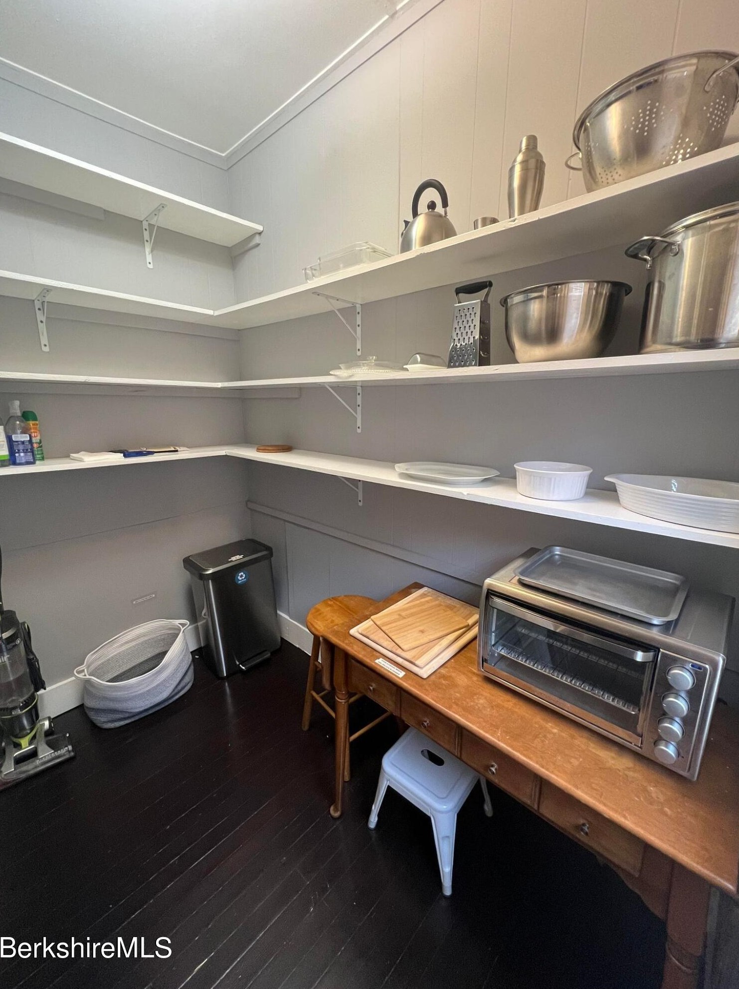 14 Marcella Ave, Pittsfield MA  01201-5611 exterior