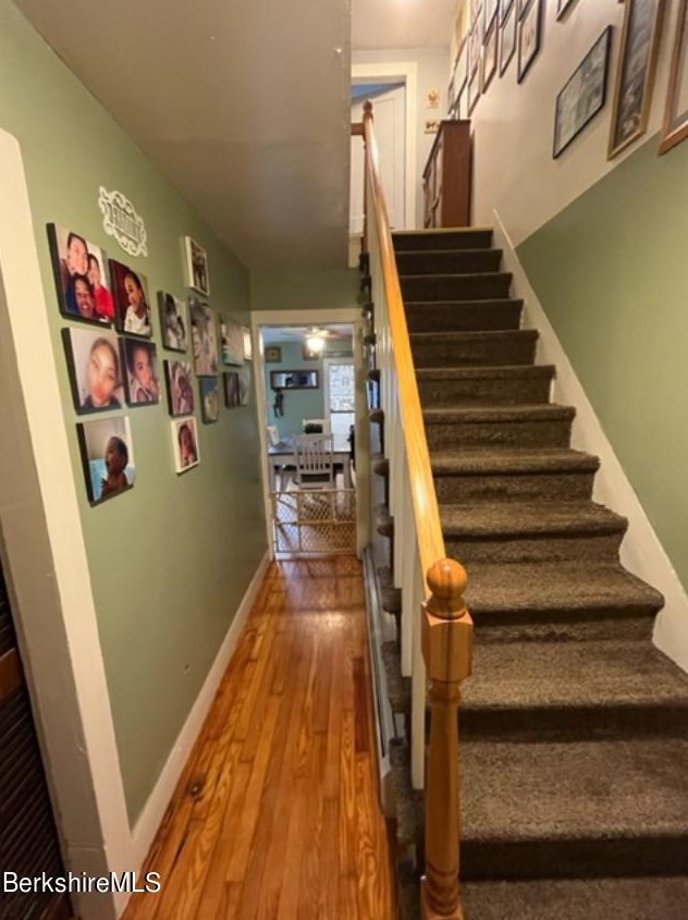 121 Warren Ave, Dalton, MA 01226-1446