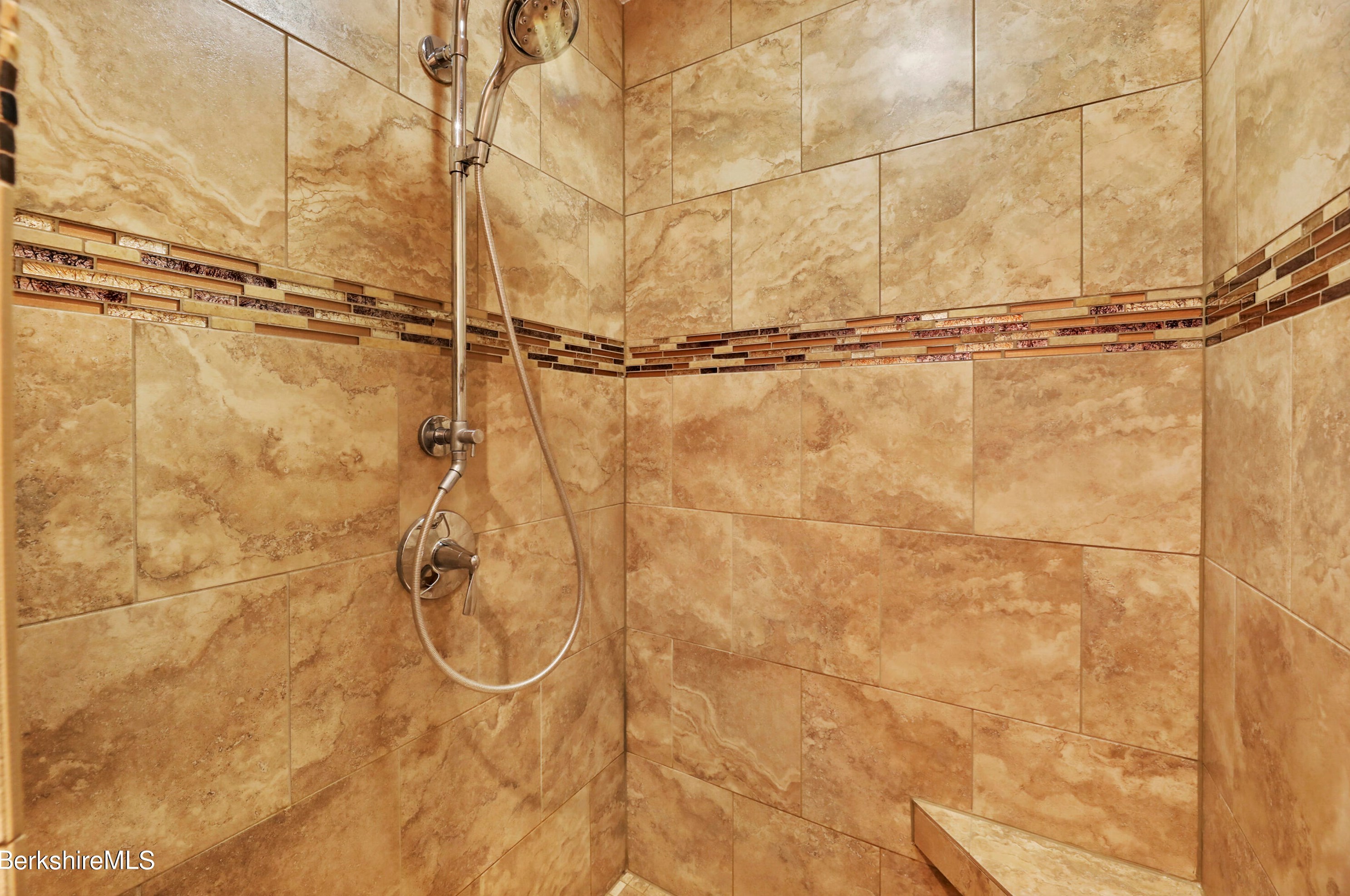 298 Old Dalton Rd, Peru MA  01235-9304 exterior