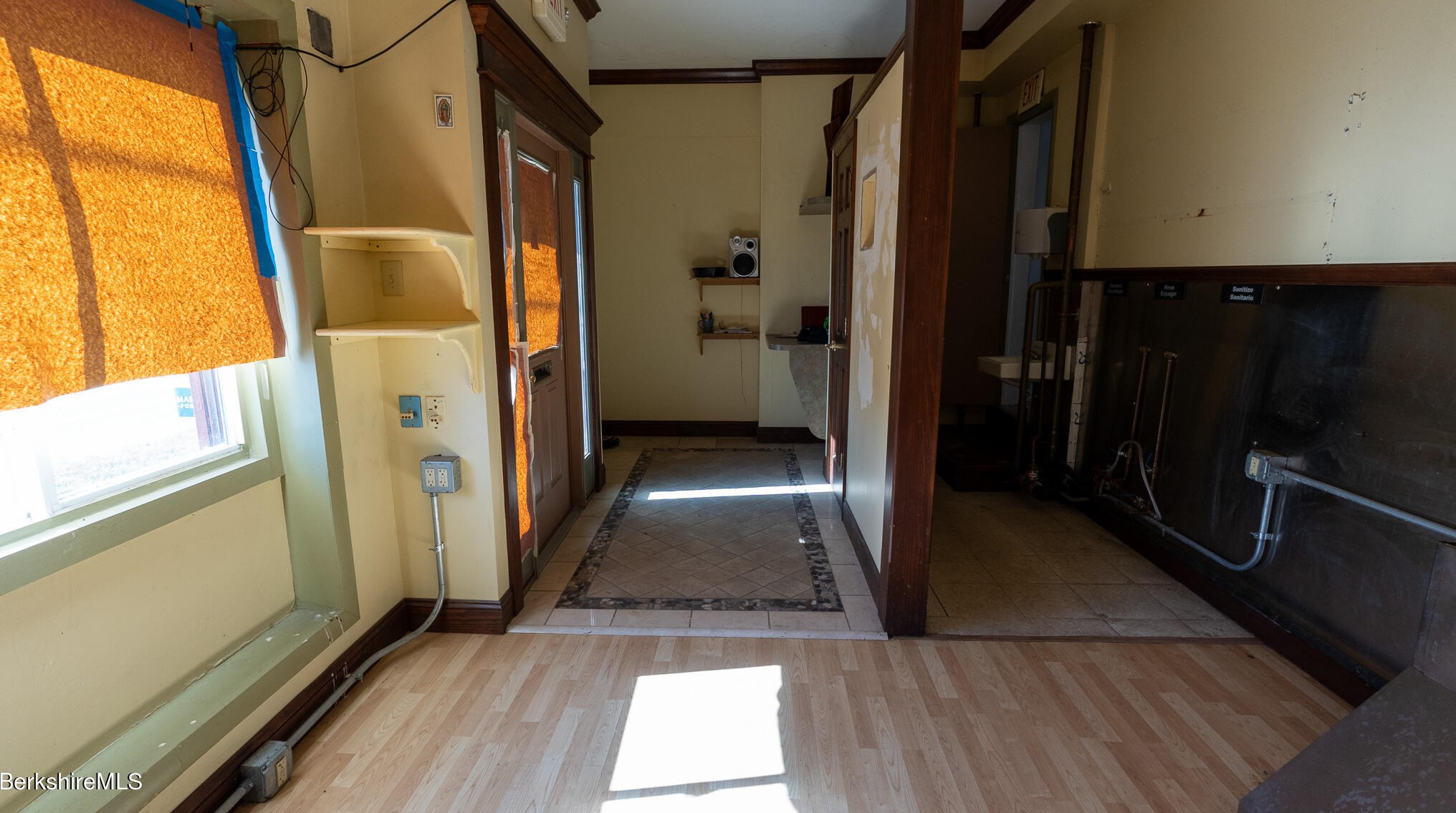 95 Dalton Ave, Pittsfield MA 01201-3501 exterior