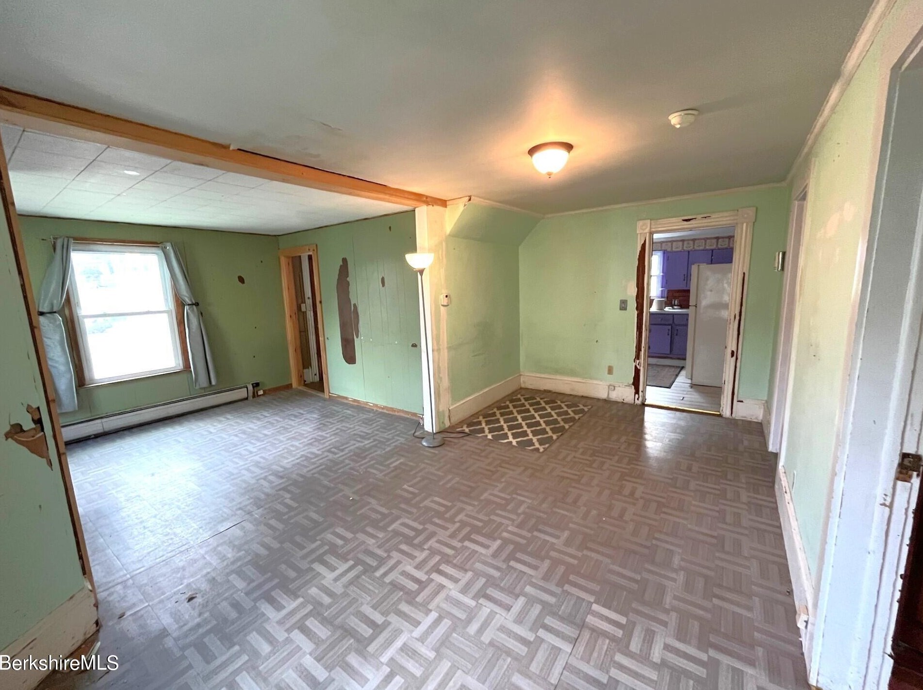 11 Goodrich St, Clarksburg MA 01247-3327 exterior