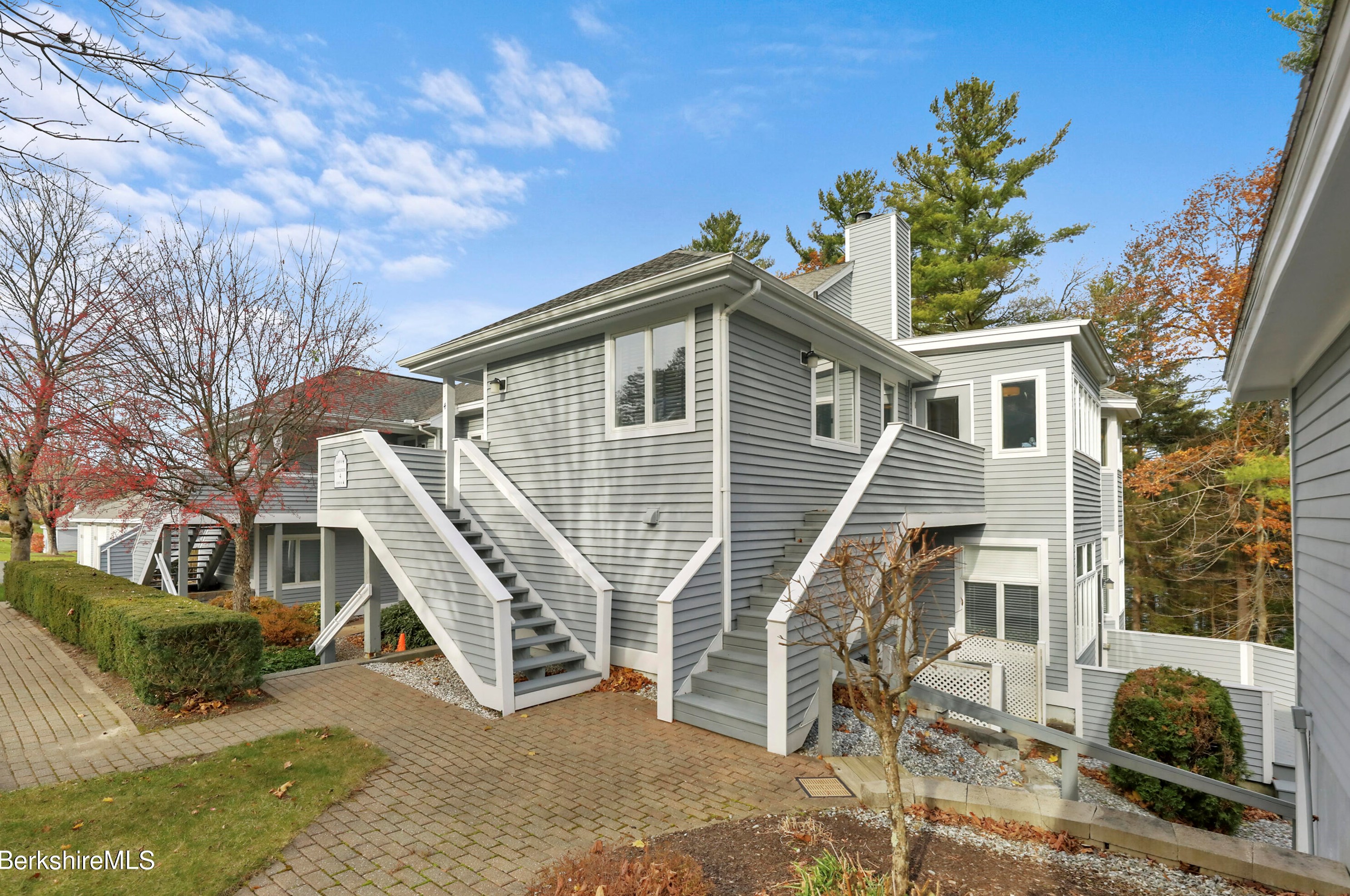 770 Summer St #4-d, Lee, MA 01238