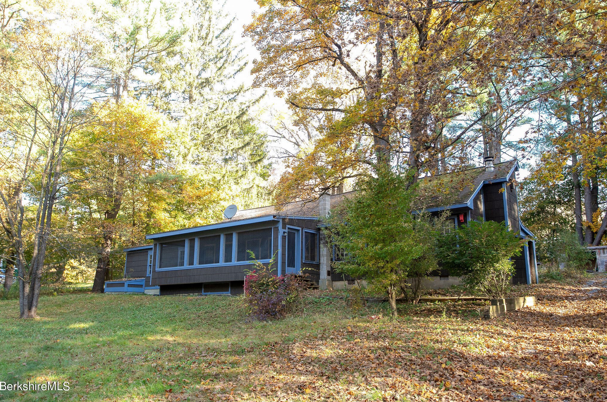 100 Hillsdale Rd, Alford, MA 01230 exterior