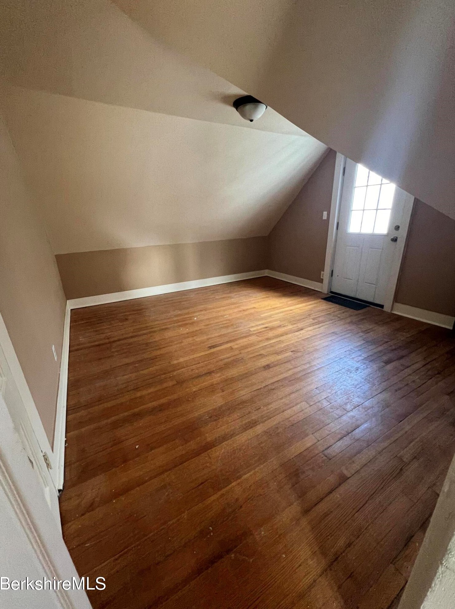 65 Quincy St, Clarksburg MA 01247-4307 exterior