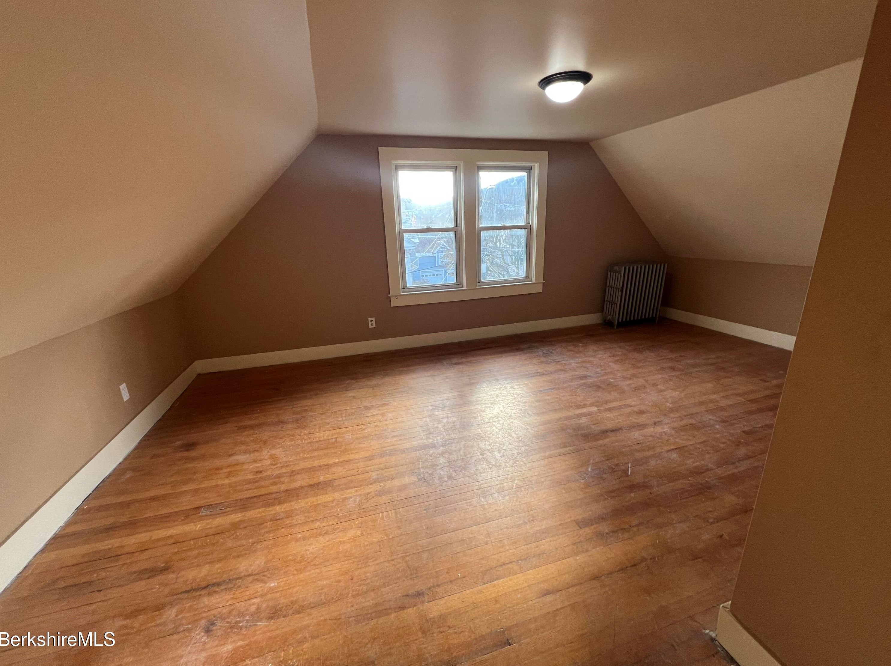 65 Quincy St, Clarksburg MA 01247-4307 exterior