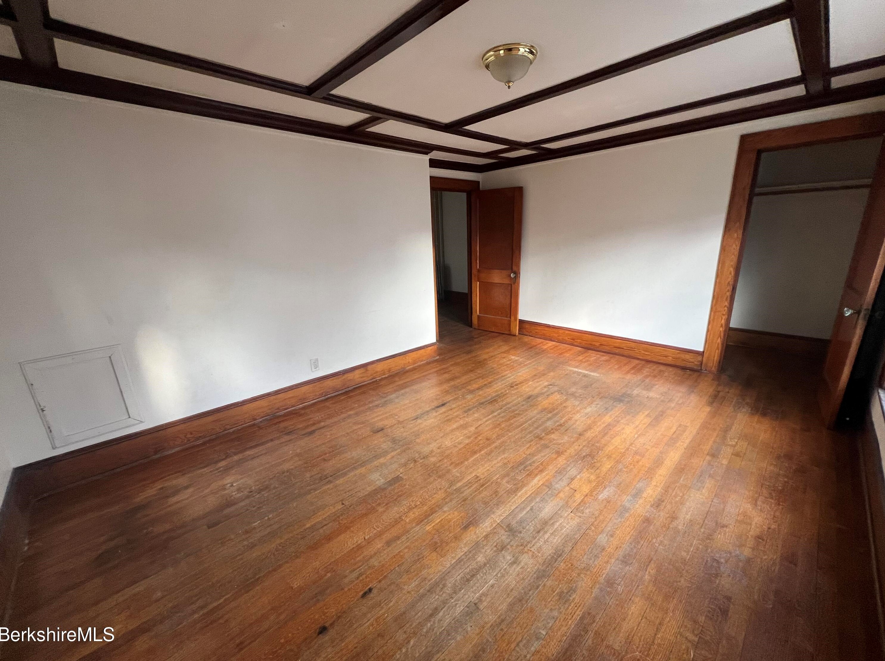 65 Quincy St, Clarksburg MA 01247-4307 exterior