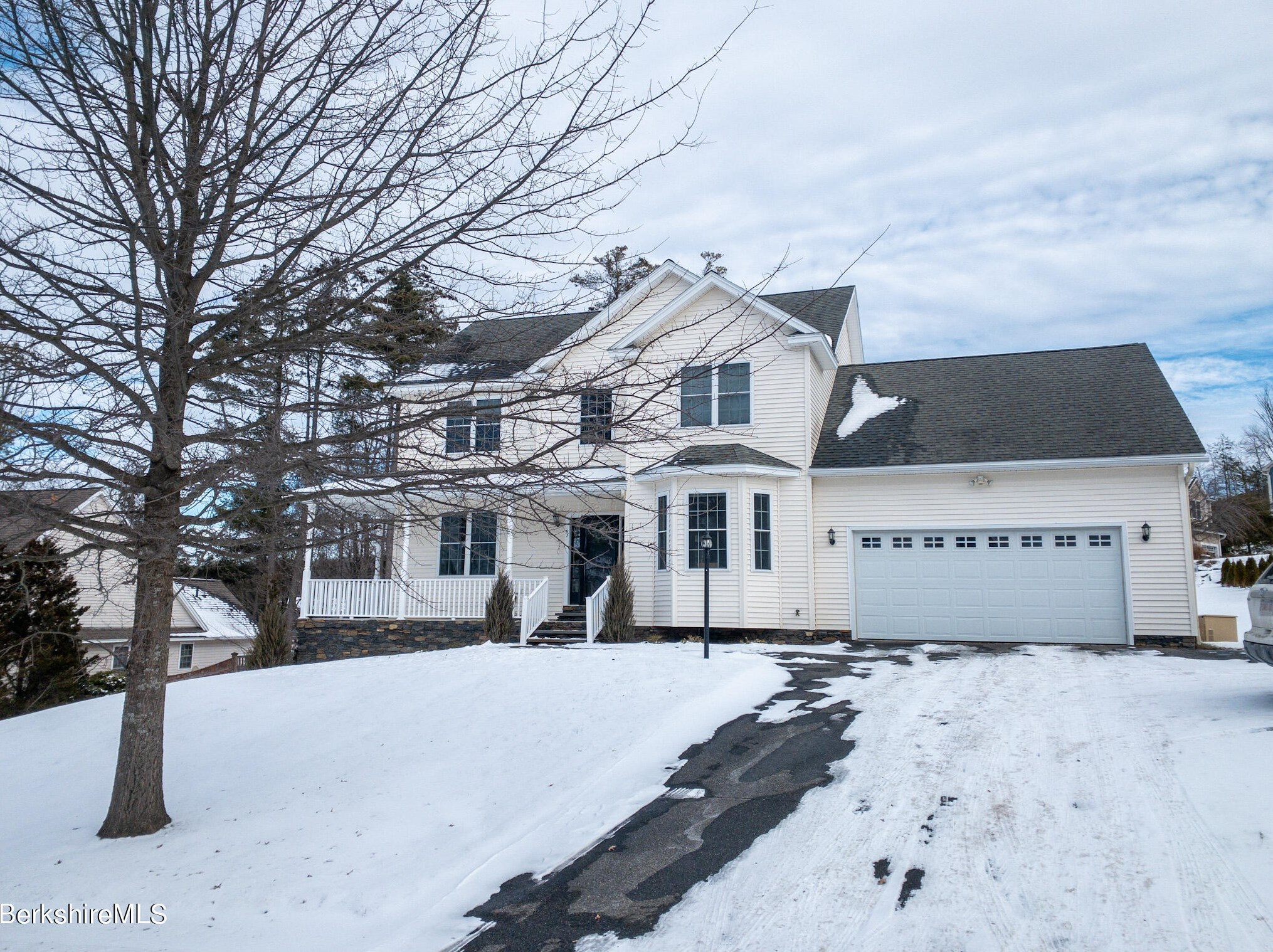 57 Pinecrest Dr, Dalton, MA 01226-1759