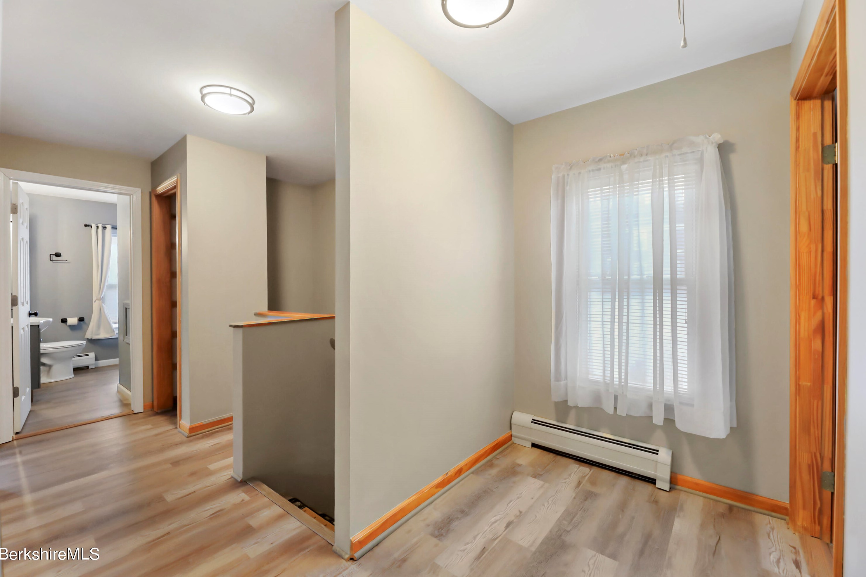 35 Whitman St, Clarksburg MA 01247-3818 exterior