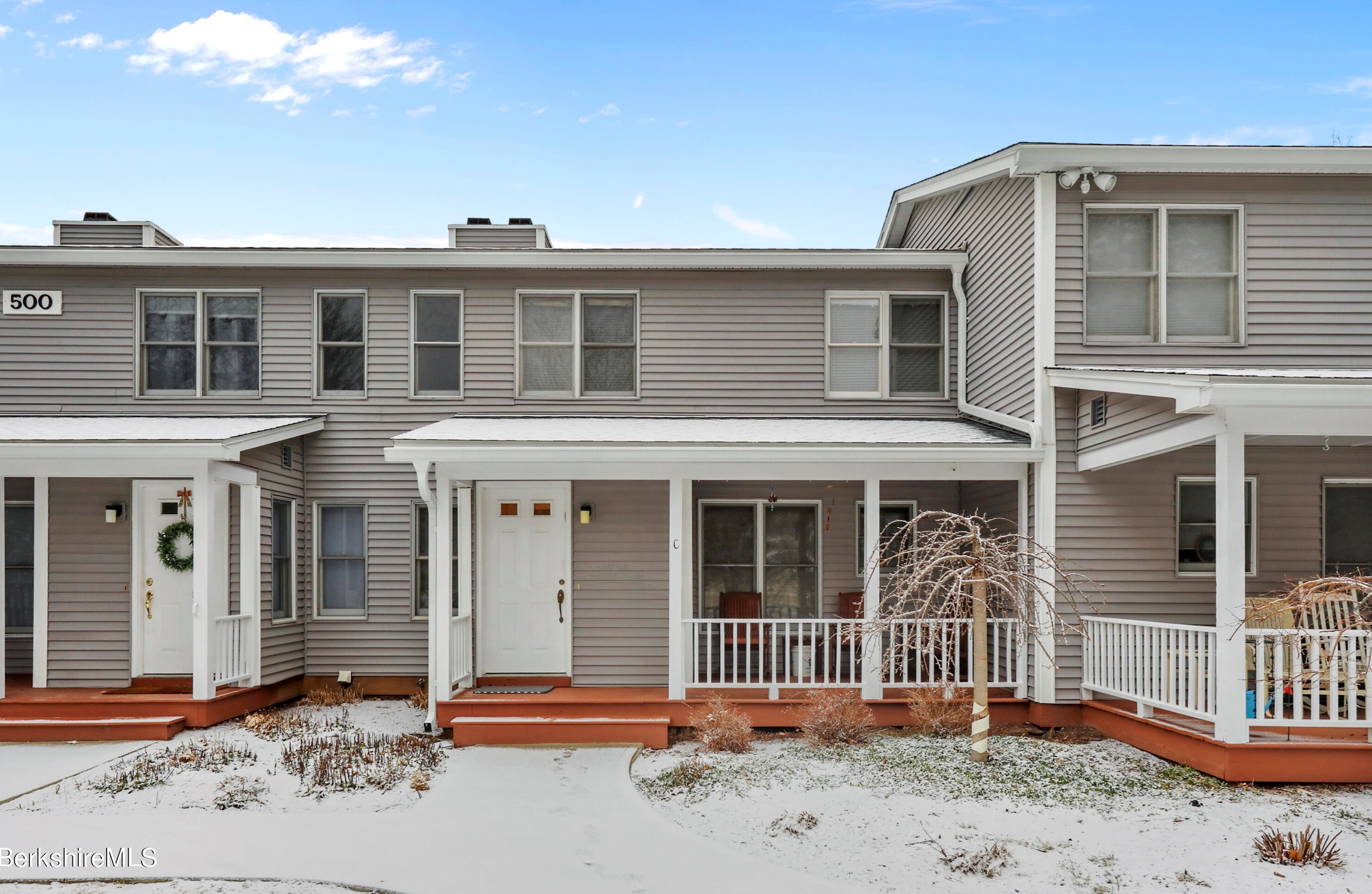 880 East St #500c, Lee, MA 01238