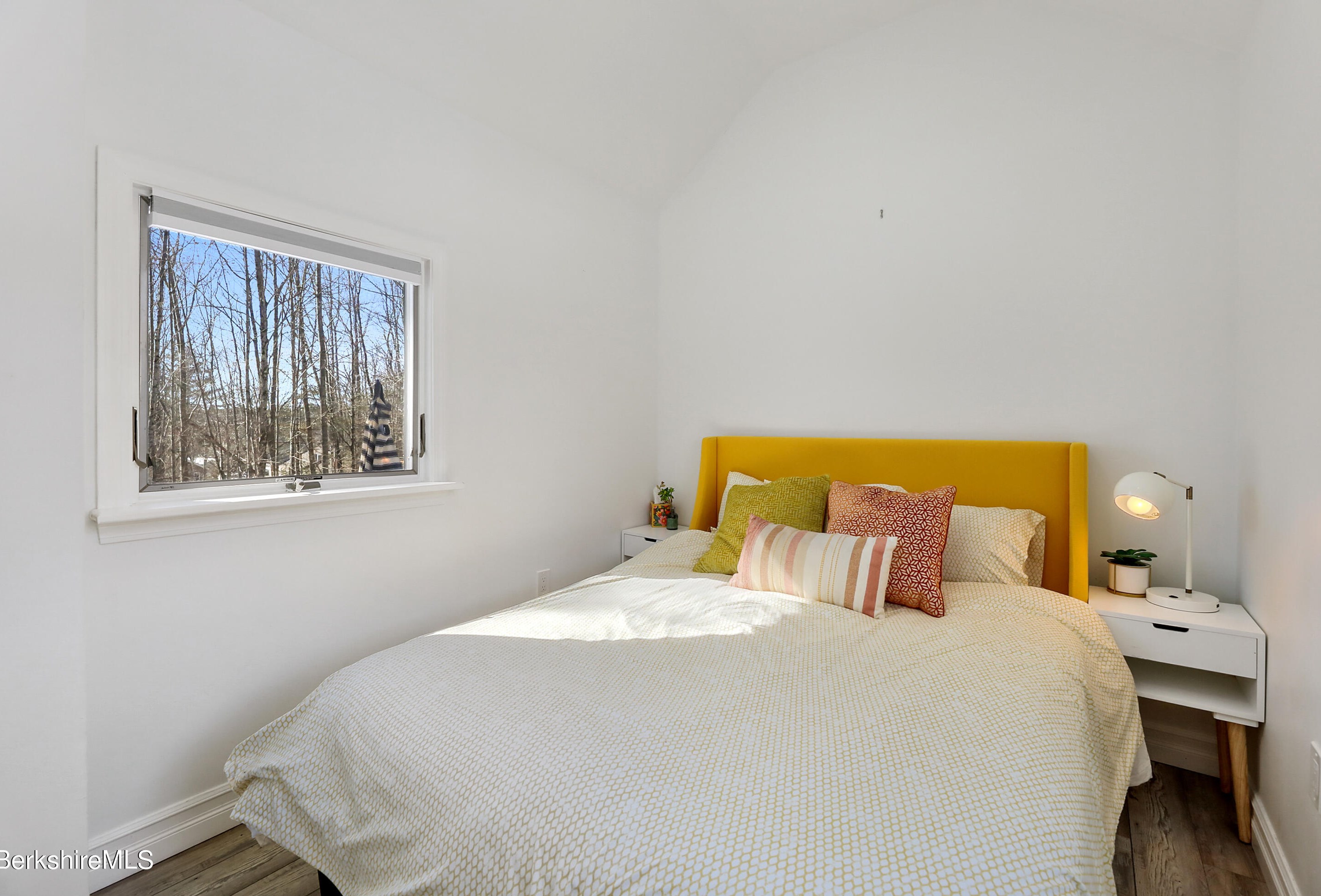 318 George Schnopp Rd, Peru MA  01235-9476 exterior