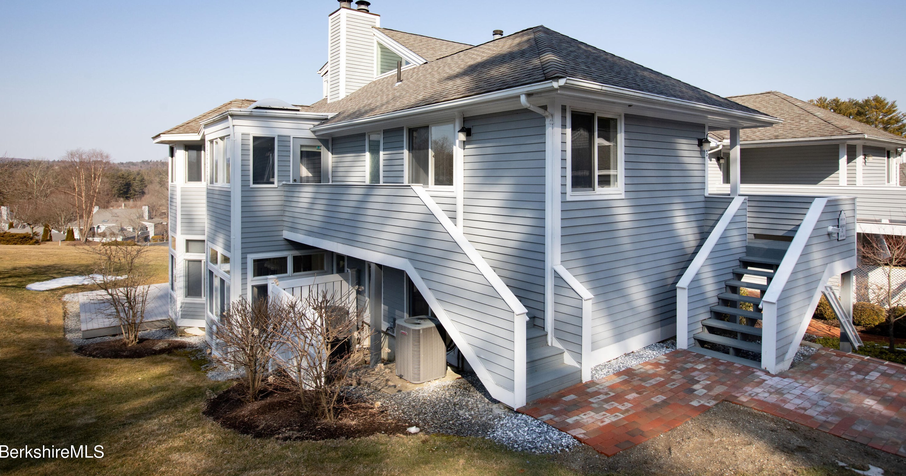 770 Summer St #2c, Lee, MA 01238
