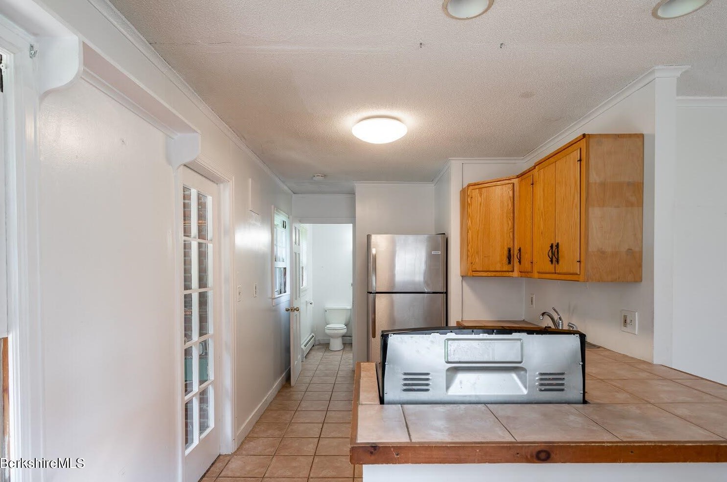 590 Main St, Sheffield MA 01257-9696 exterior