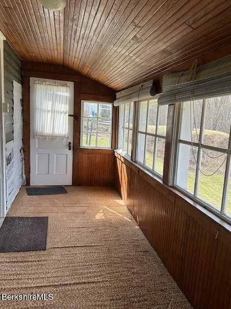 271 Notch Rd, Clarksburg MA 01247-3617 exterior