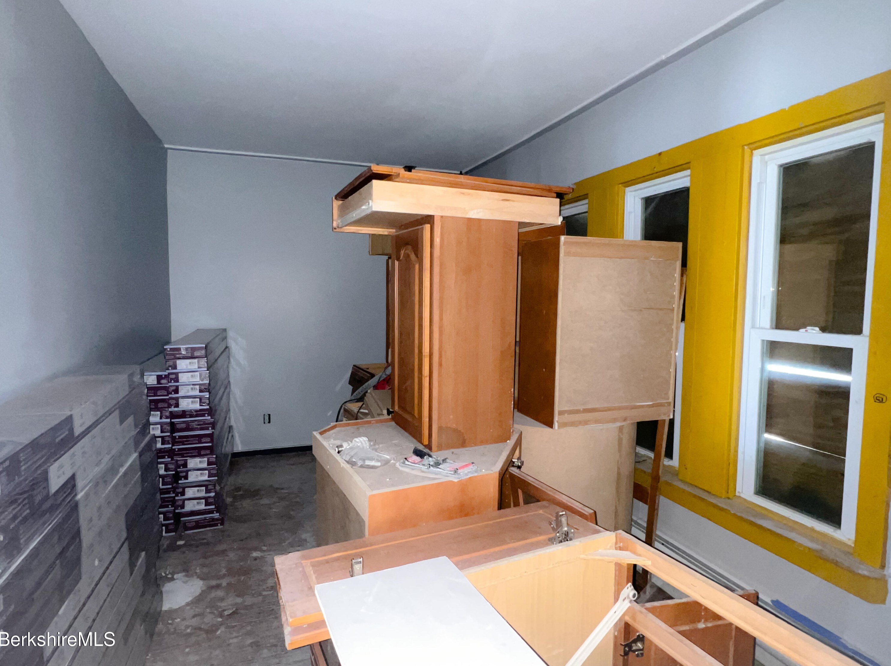 108 Linden St, Pittsfield MA  01201-3216 exterior