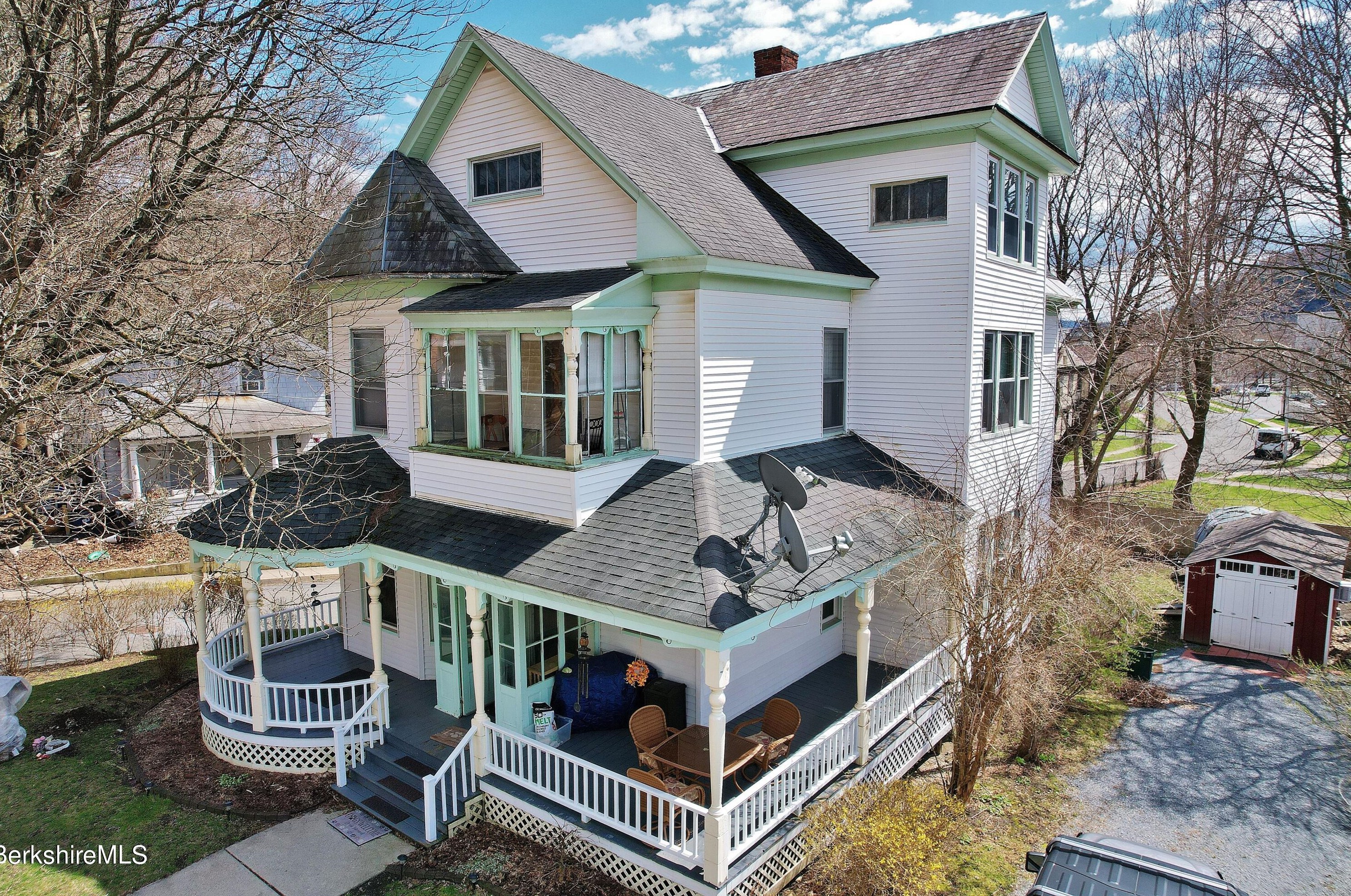 86 Chestnut St, Clarksburg, MA 01247