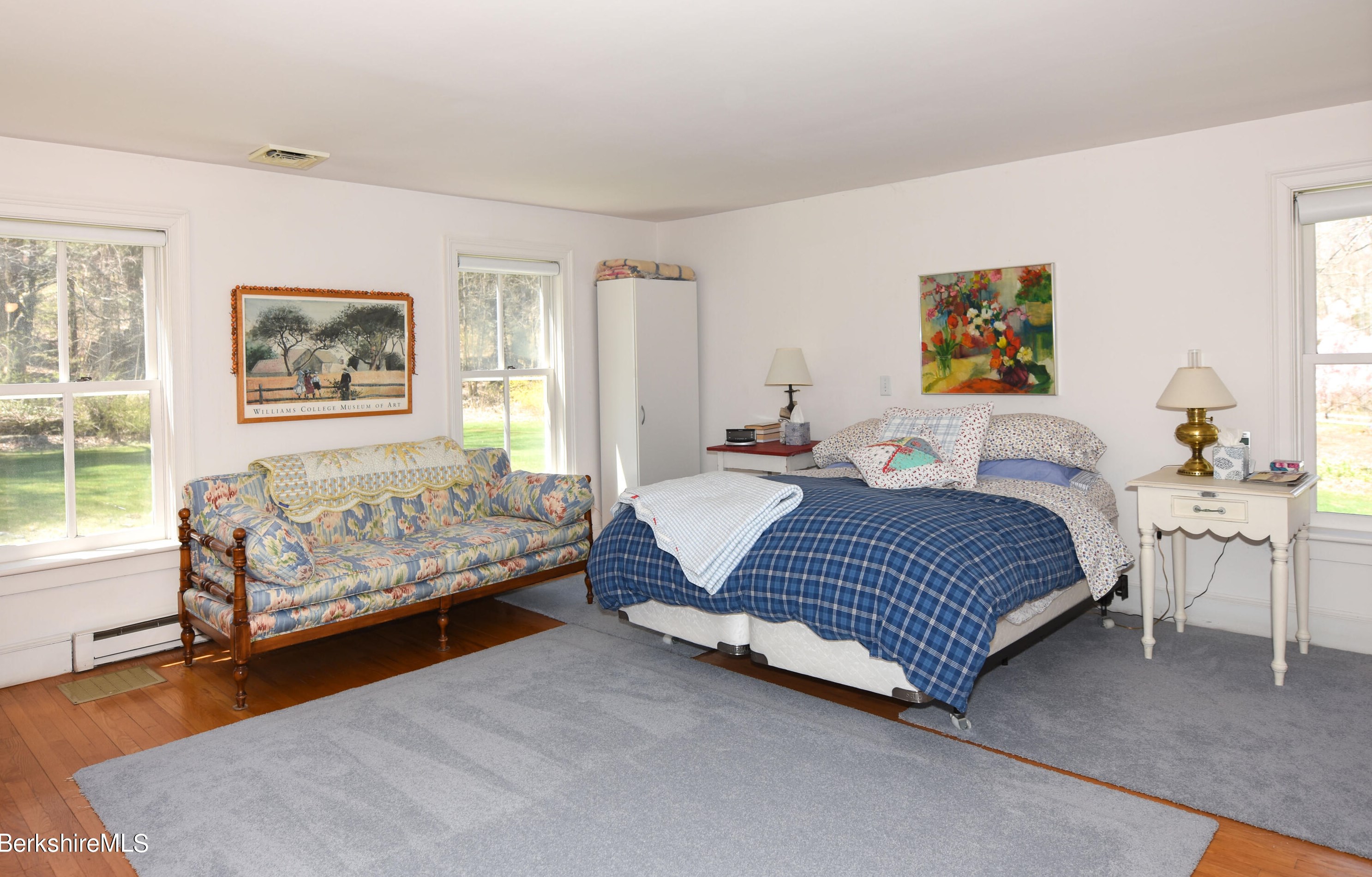 361 St, Lenox MA 01240-2235 exterior