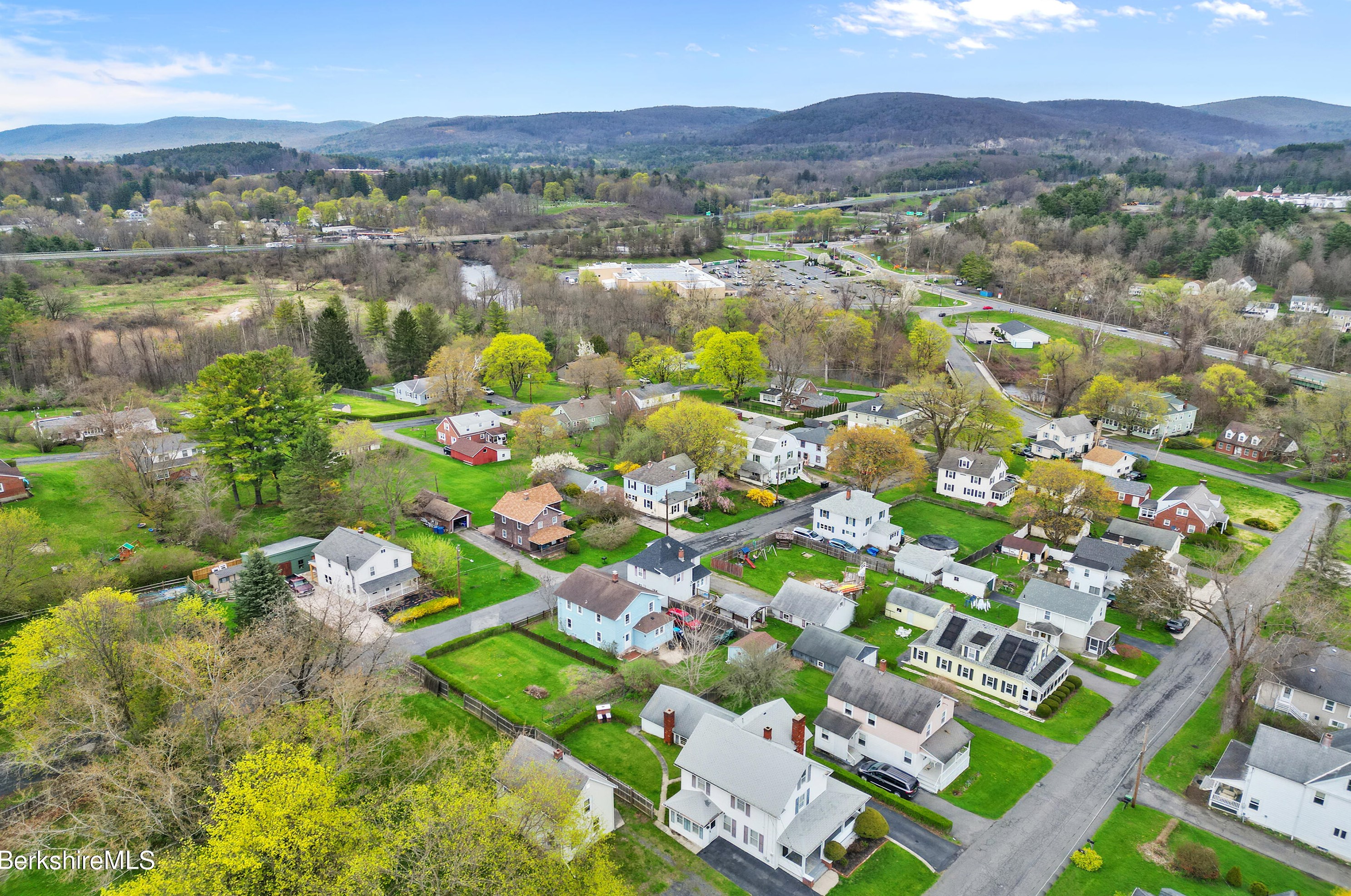 50 Margerie St, Lee MA  01238-9467 exterior