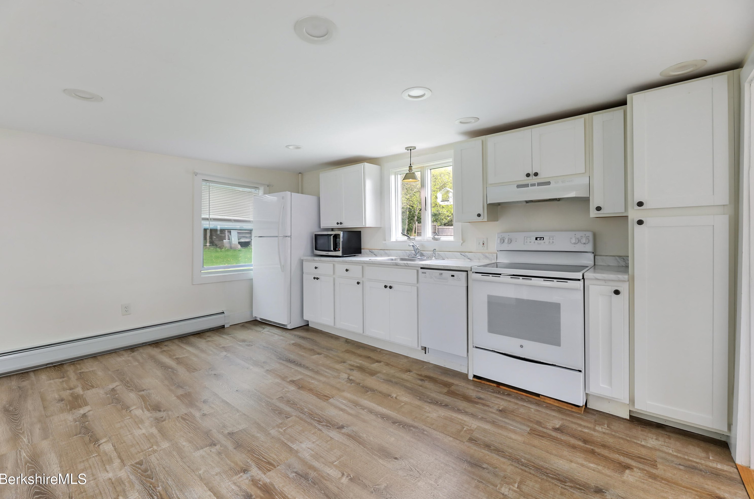 50 Margerie St, Lee MA  01238-9467 exterior