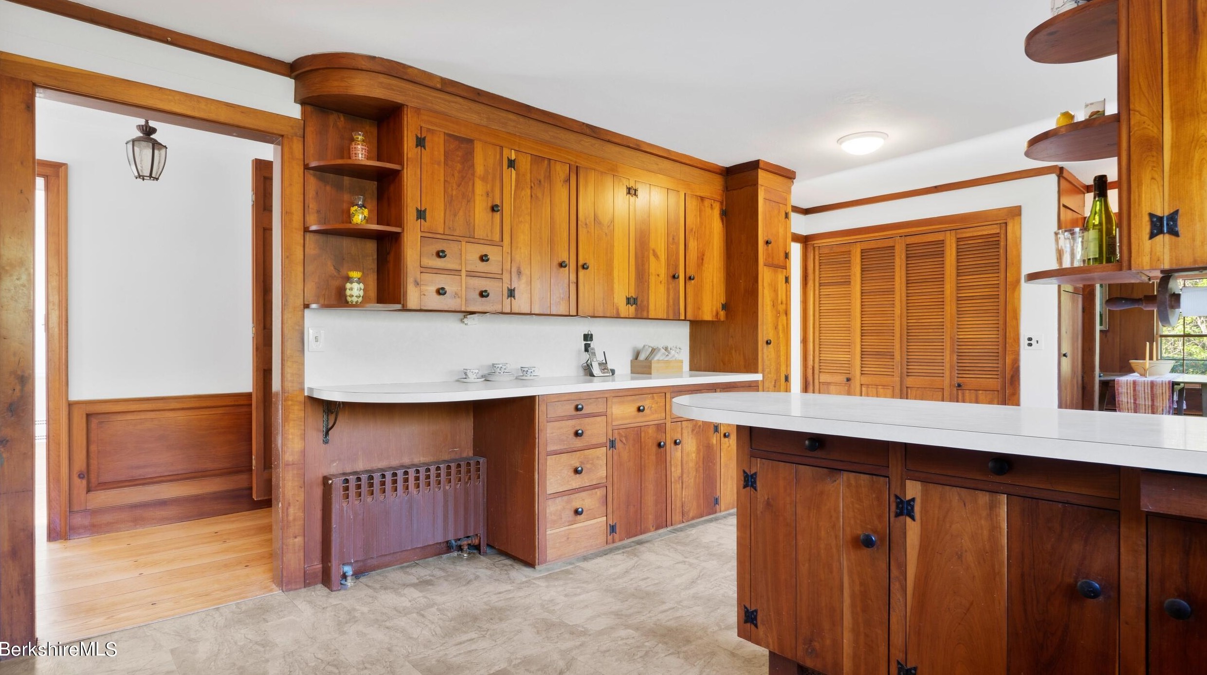 49 Bow Wow Rd, Sheffield MA 01257-9609 exterior