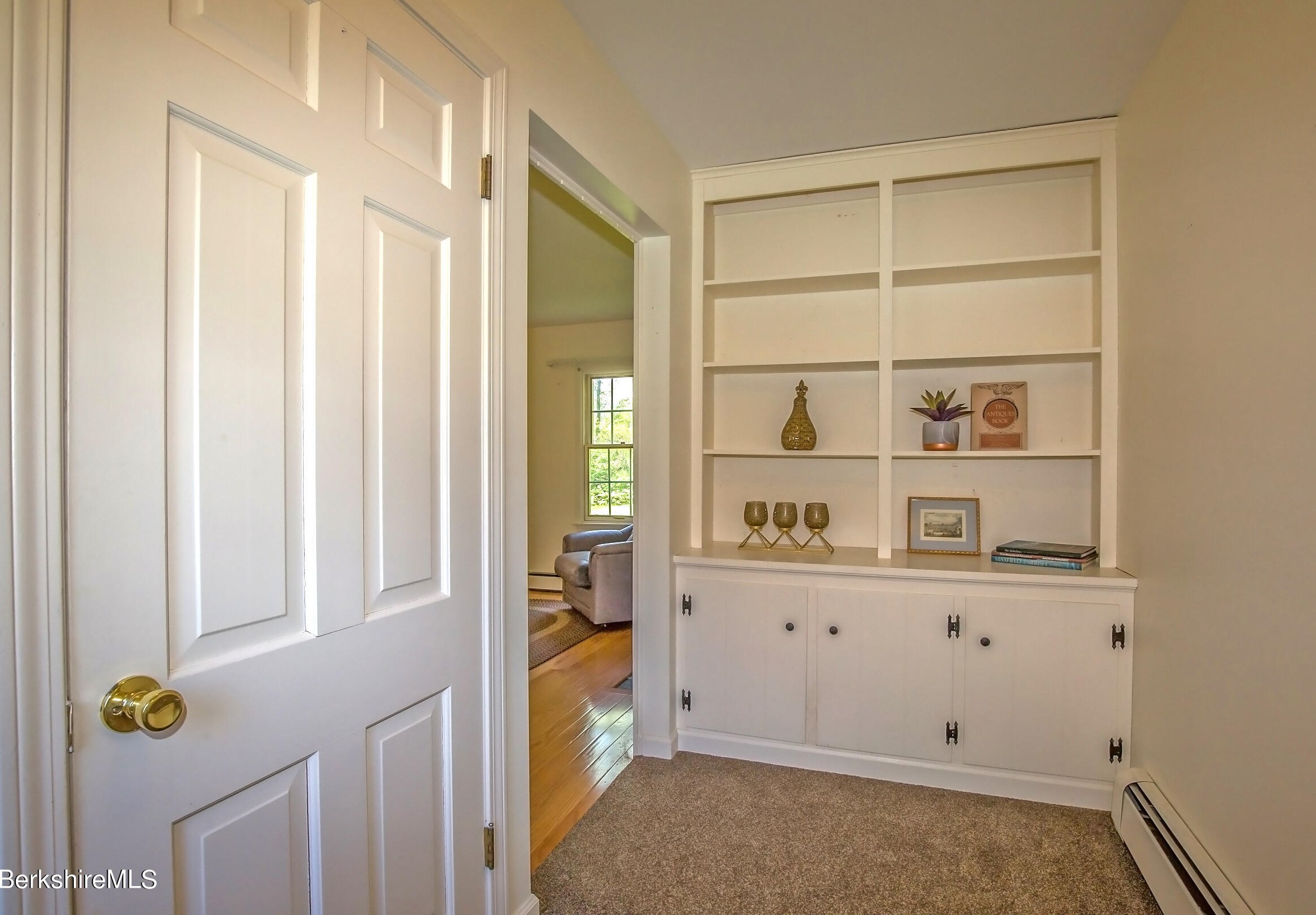 92 King William Rd, Lenox, MA 01240