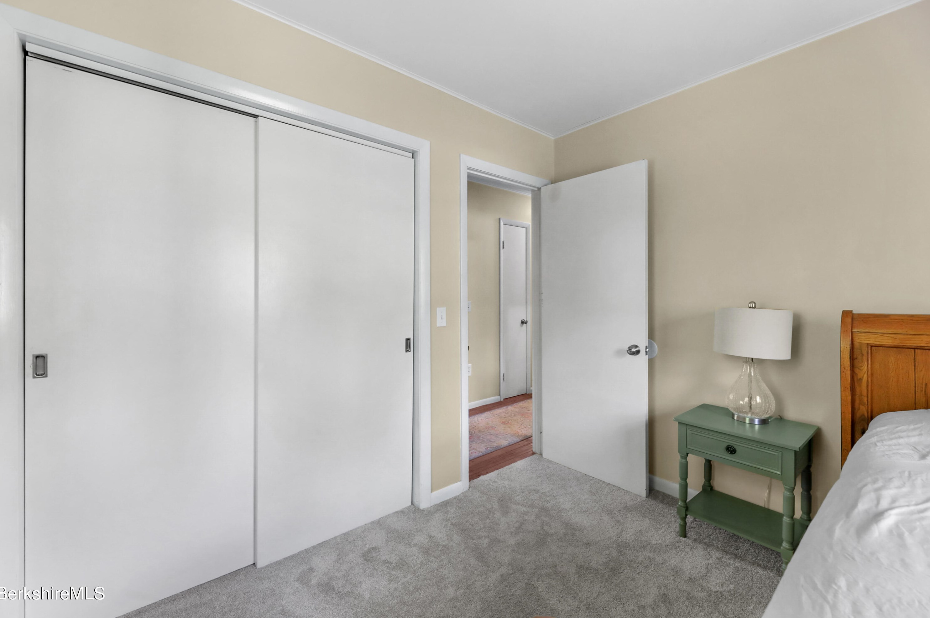 92 Hubbard St, Lenox MA 01240-2329 exterior