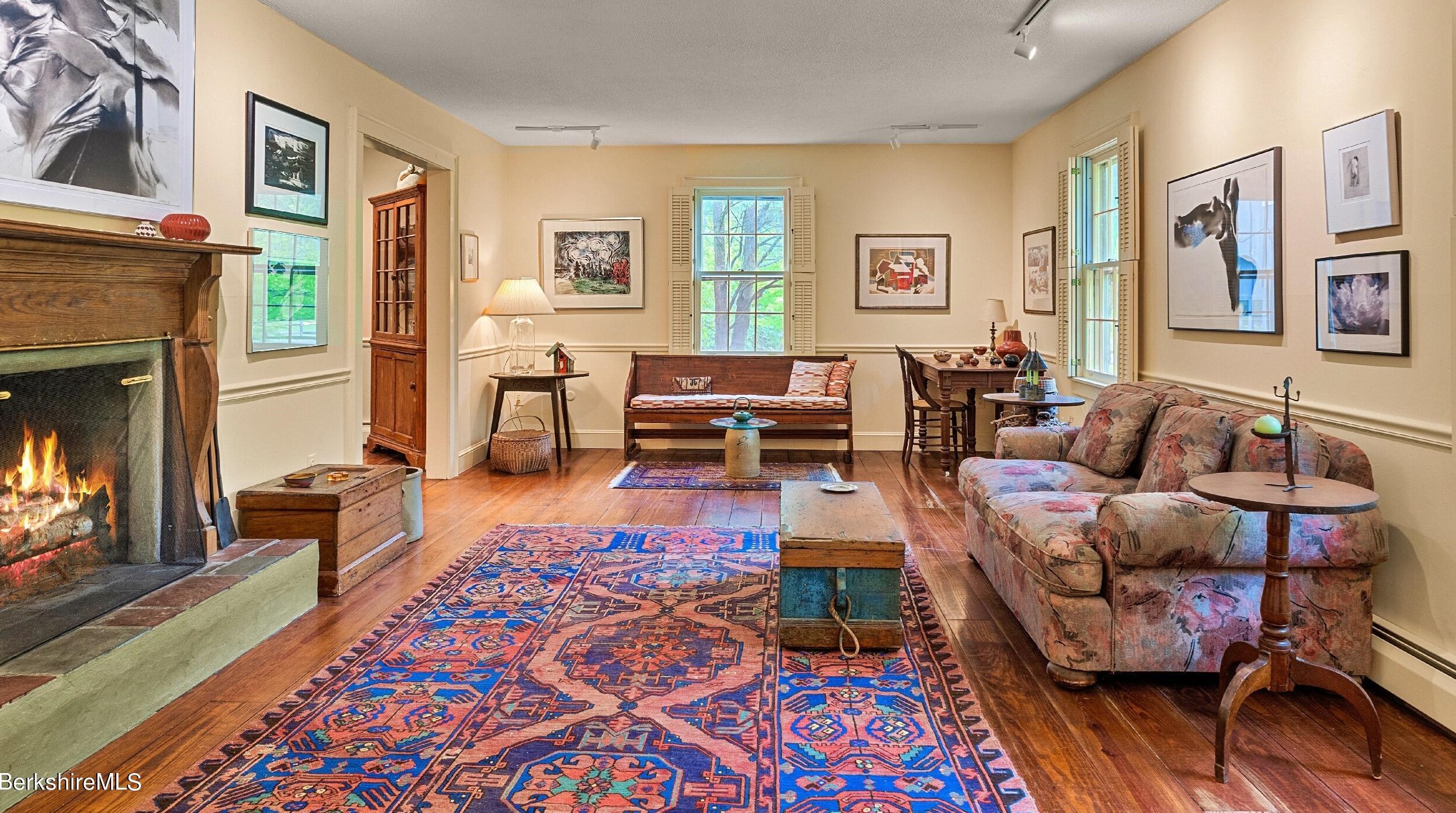 35 Edgewood Dr, Lenox MA  01240-2118 exterior