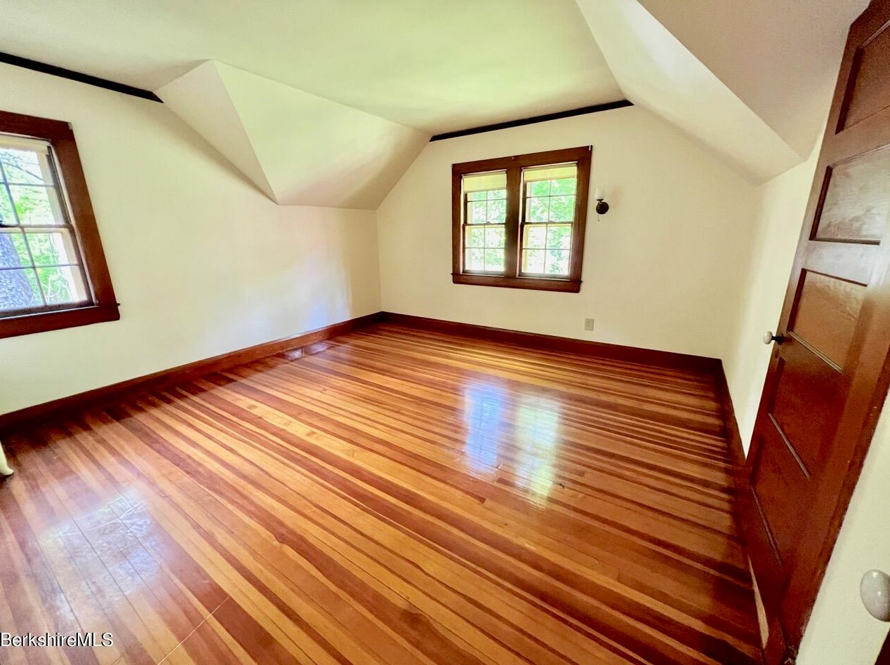 108 Kemble St, Lenox MA  01240-2816 exterior