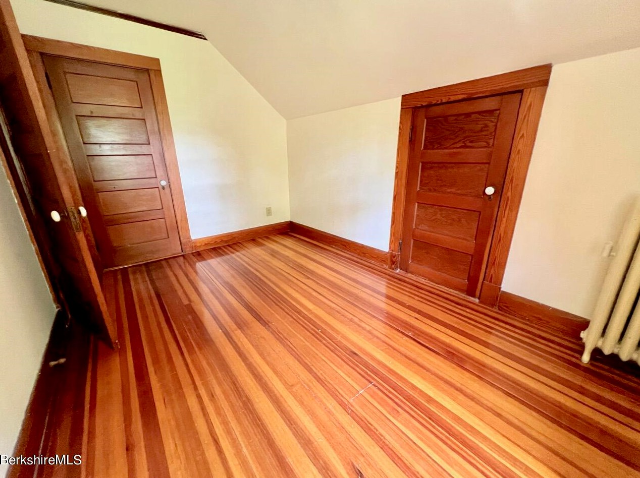 108 Kemble St, Lenox MA  01240-2816 exterior