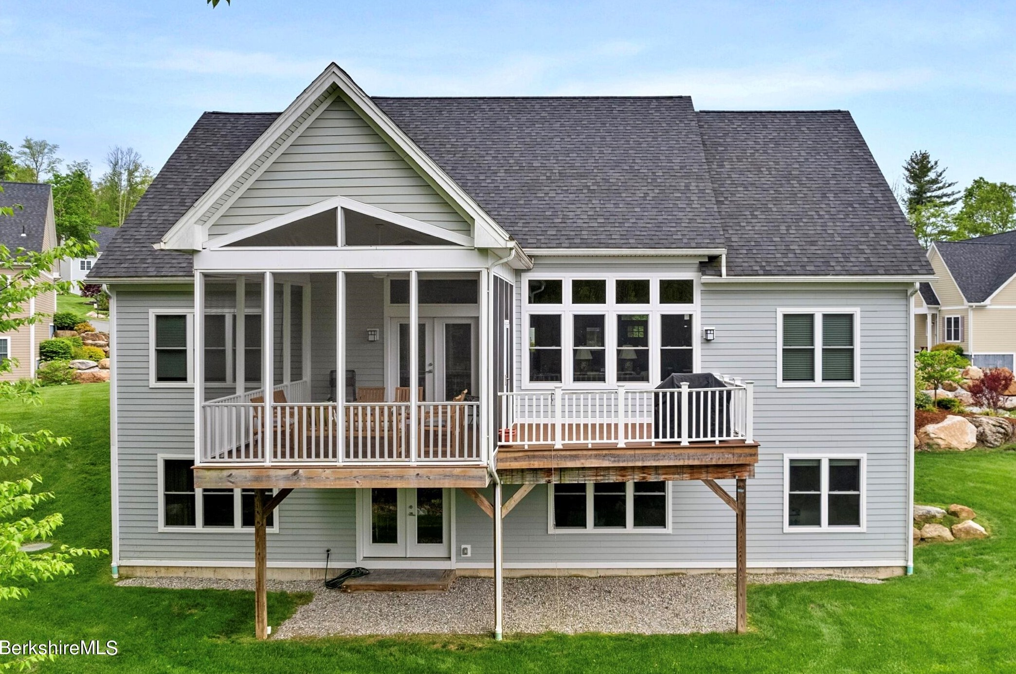 18 Burning Tree Rd, Alford MA 01230-1382 exterior