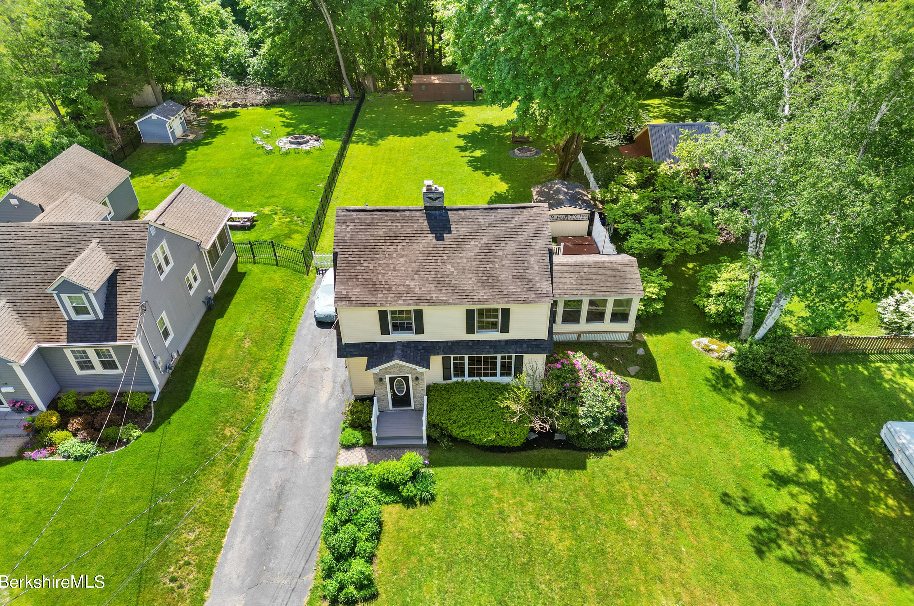 60 Pleasant St, Dalton, MA 01226-1125