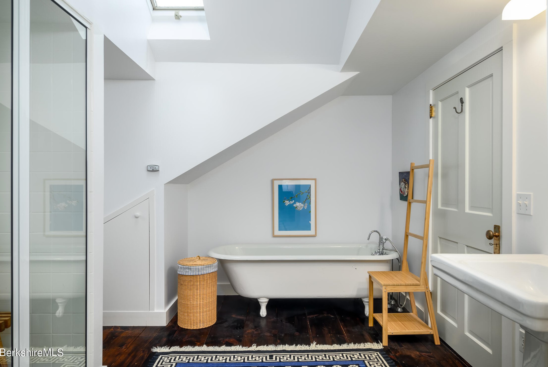 1571 Oblong Rd, Williamstown MA 01267-3096 exterior