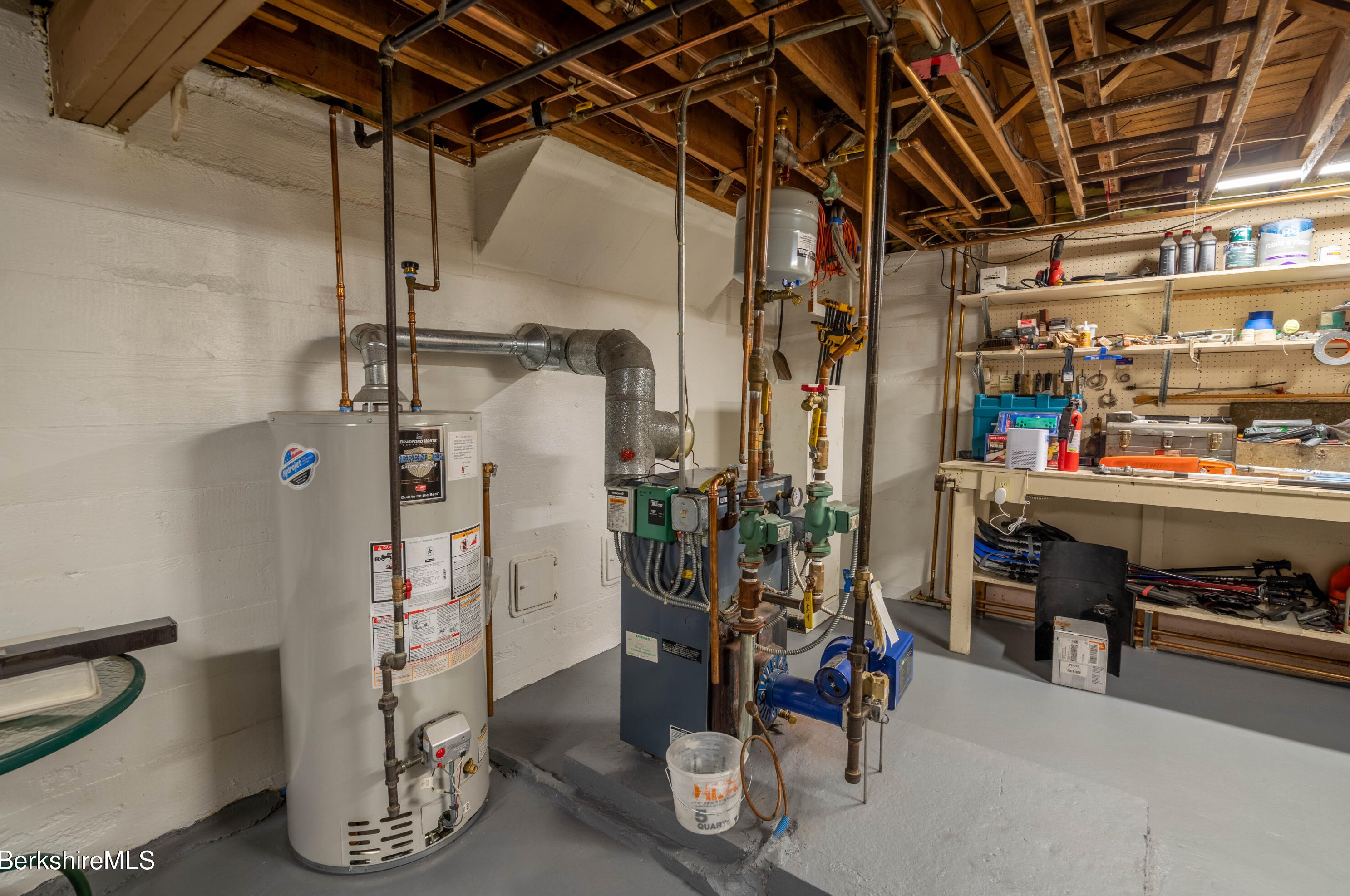 20 Willard Pl, Pittsfield MA 01201-5505 exterior