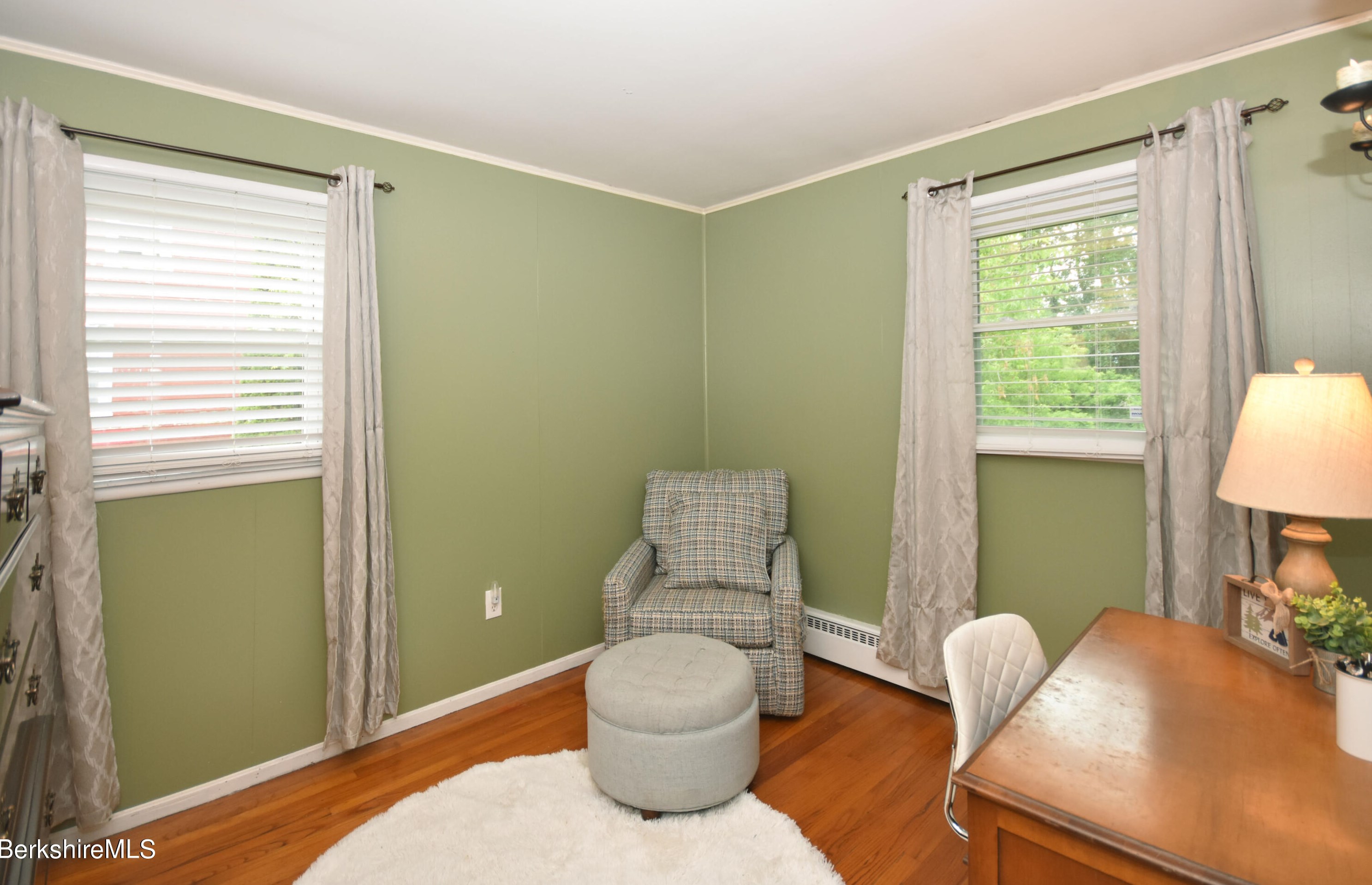 39 Goodrich St, Clarksburg MA 01247-3327 exterior