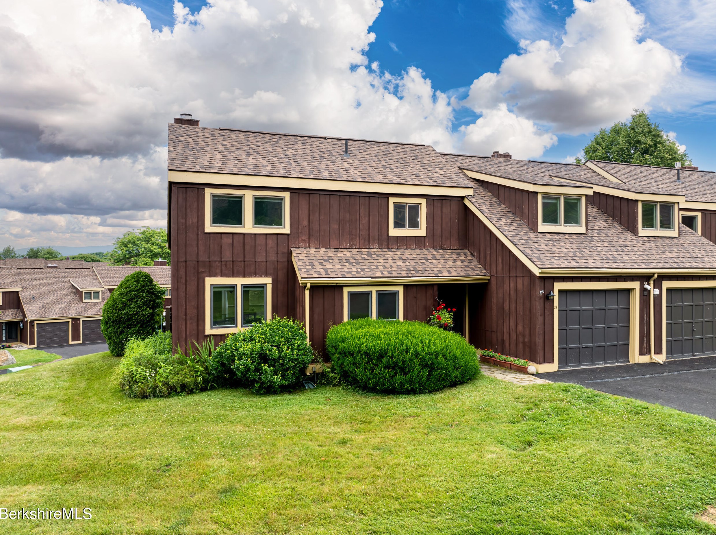 29 Thistle Path, Williamstown, MA 01267