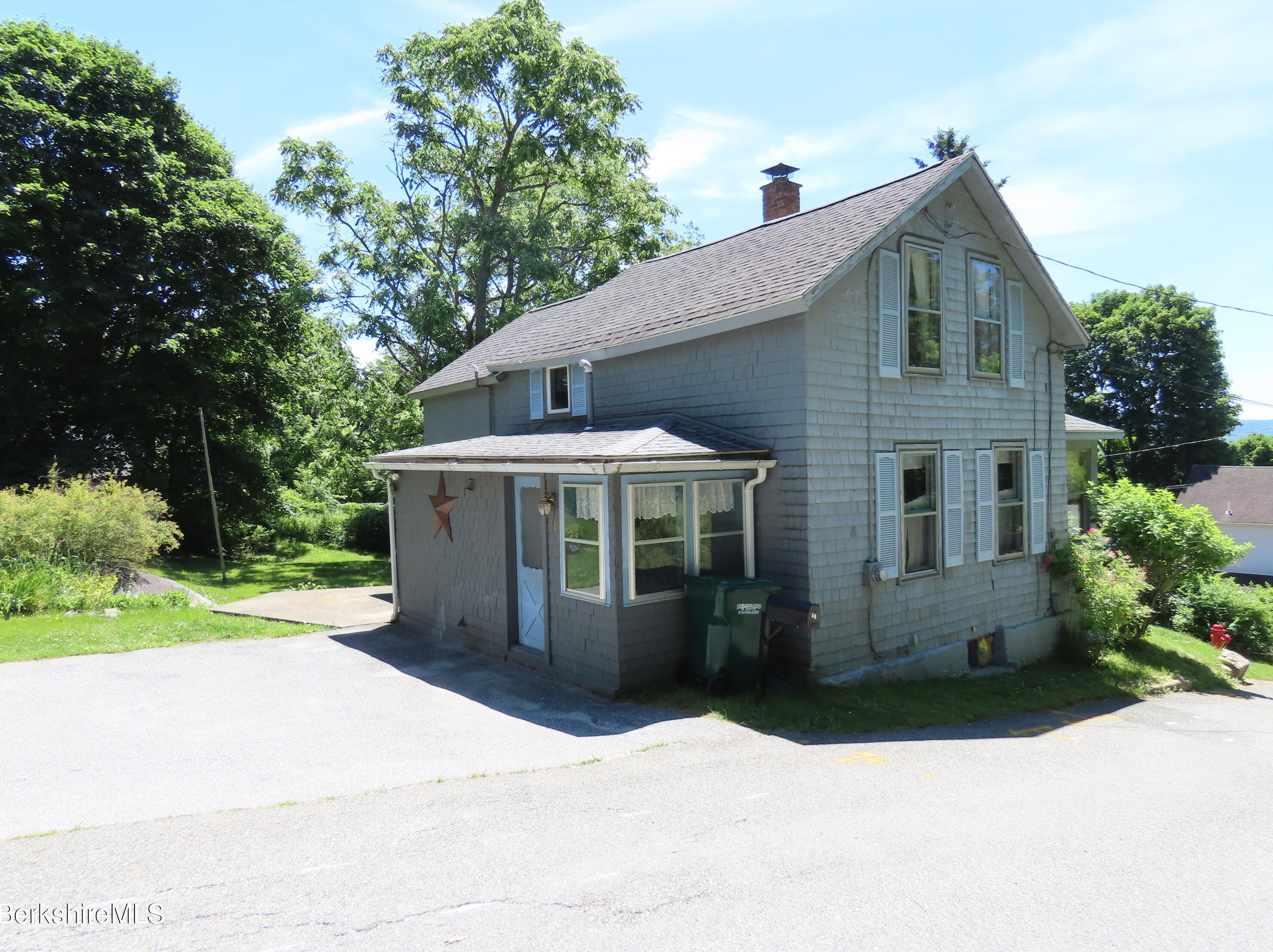 58 Wheeler Ave, Clarksburg, MA 01247