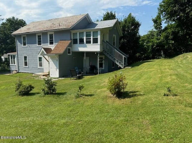 6 Powers St, Adams, MA 01220