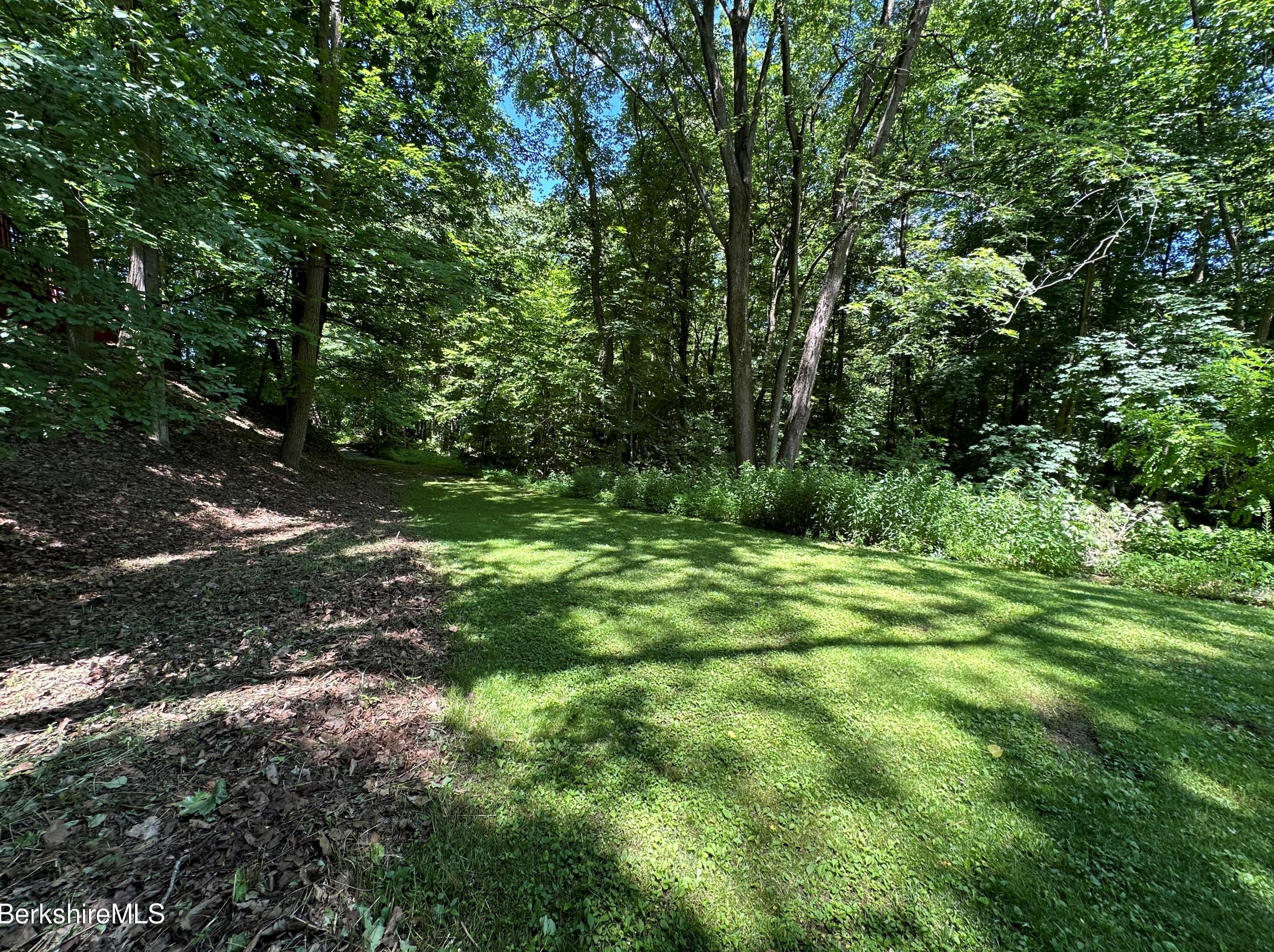 260 Pittsfield Rd, Lenox MA  01240-2163 exterior